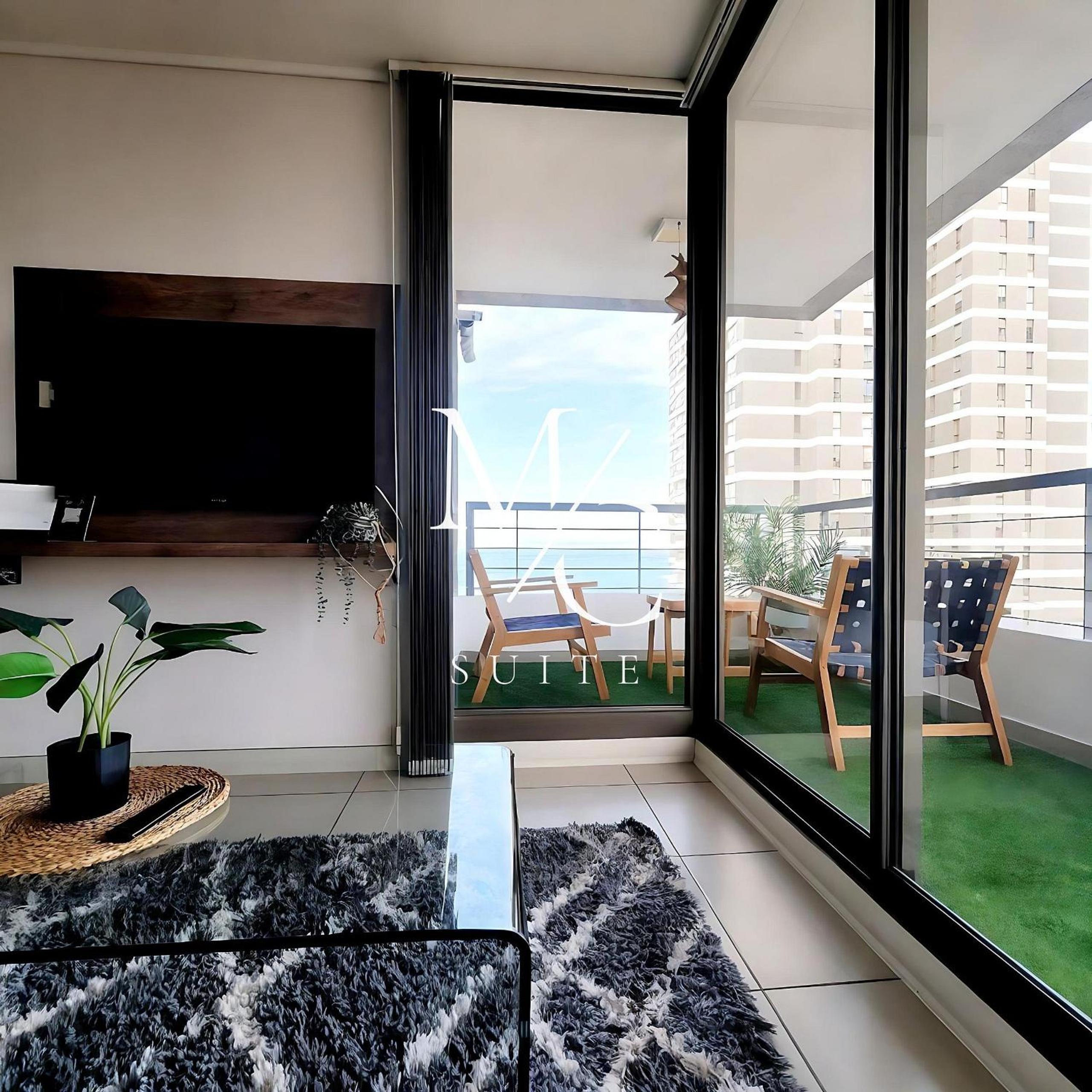 Two-Bedroom Apartment with Ocean View photo 3