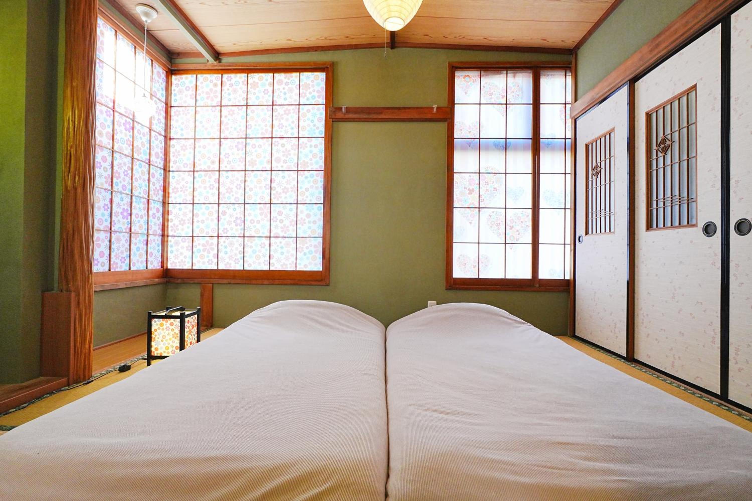 One-Bedroom Apartment - Photo 123