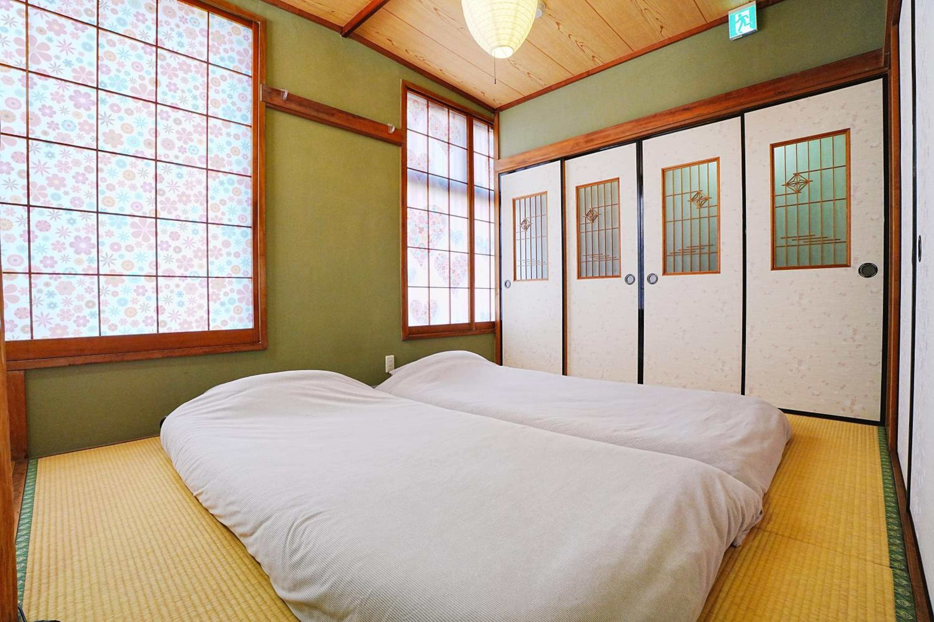 One-Bedroom Apartment - Photo 111
