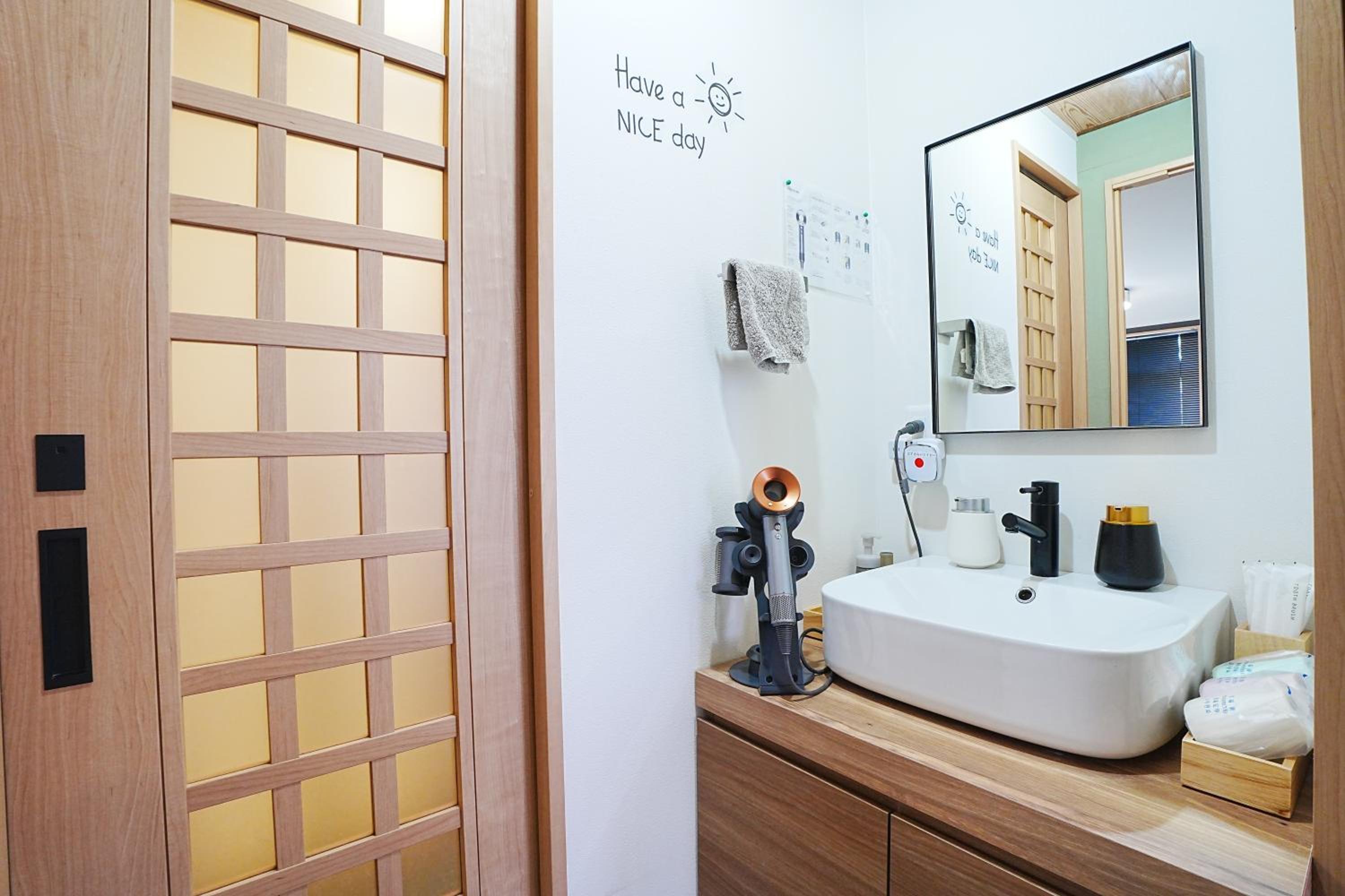 One-Bedroom Apartment - Photo 46