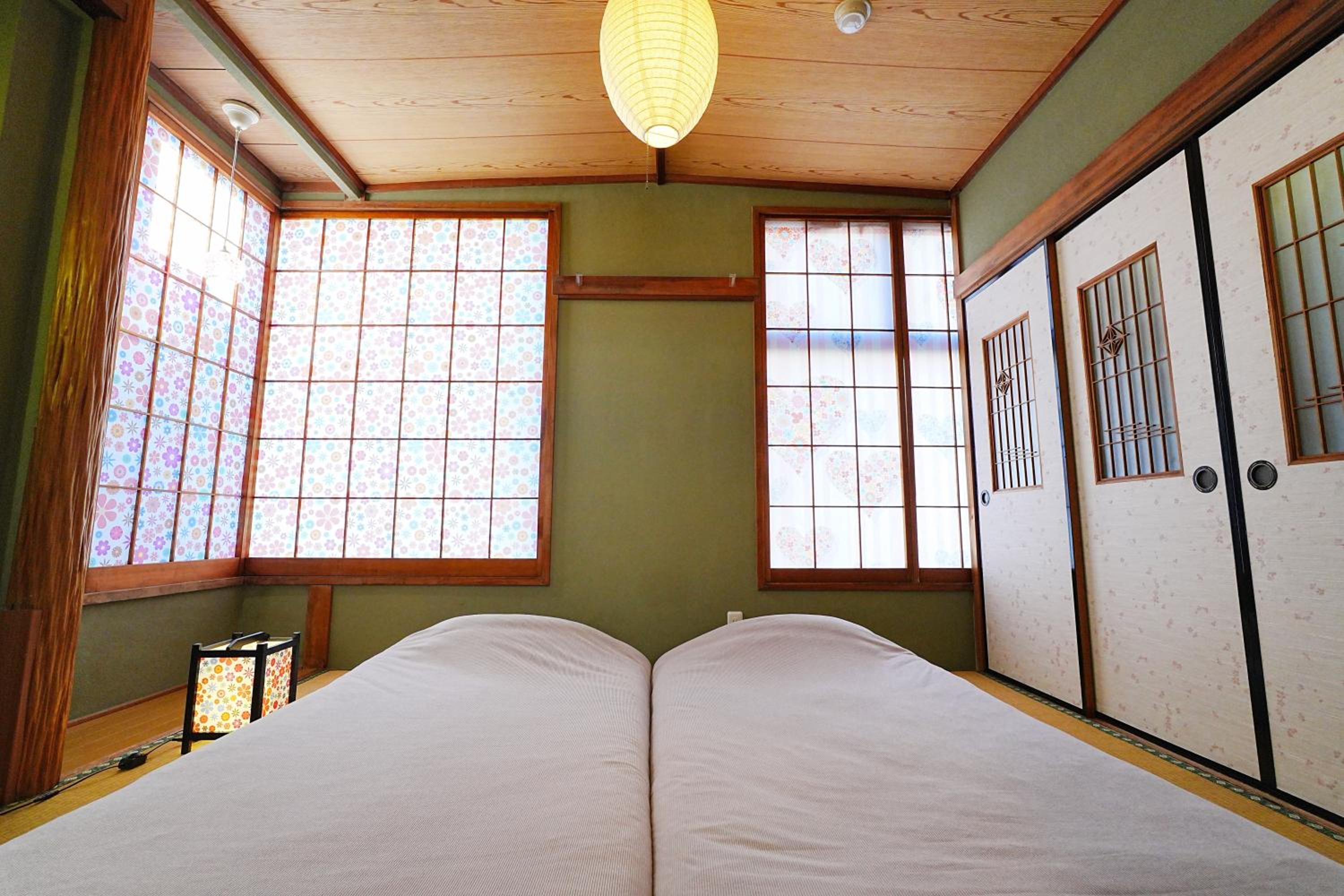 One-Bedroom Apartment - Photo 38