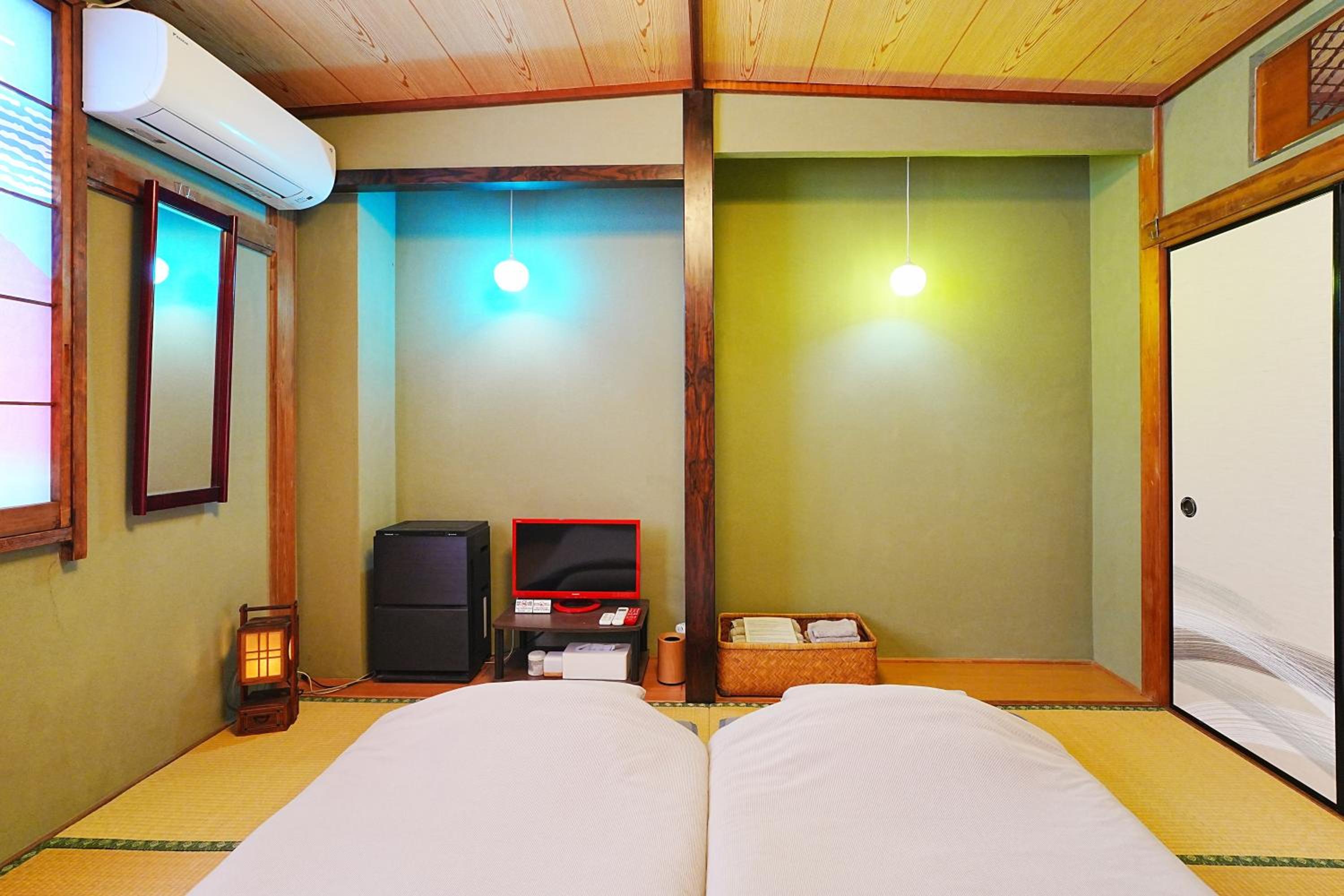 One-Bedroom Apartment - Photo 25