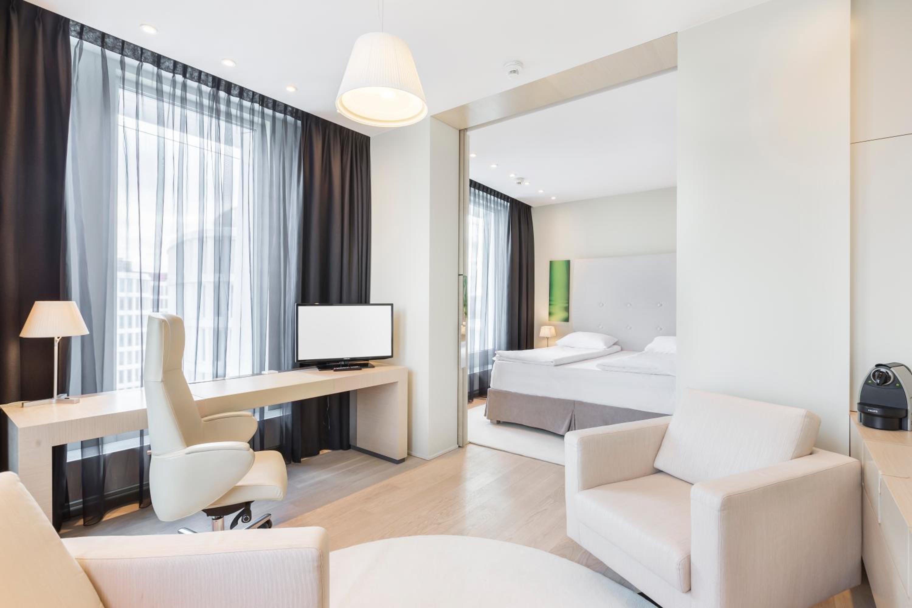 Suite photo 1
