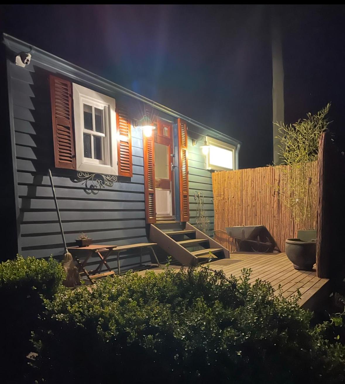 Three-Bedroom House photo 2