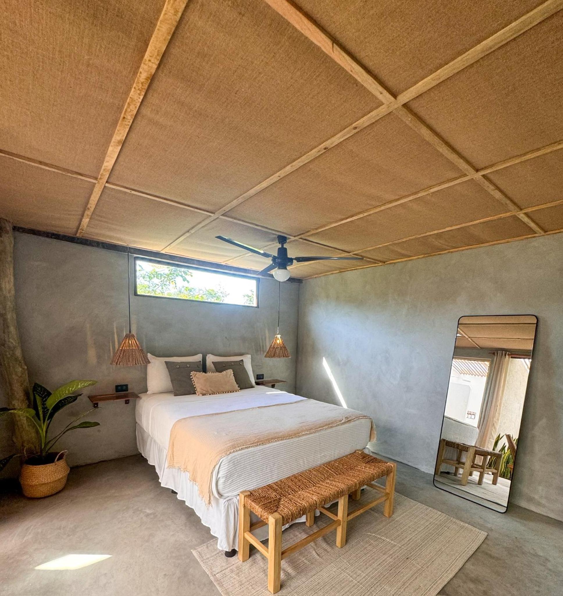 Habitación Doble con Patio
