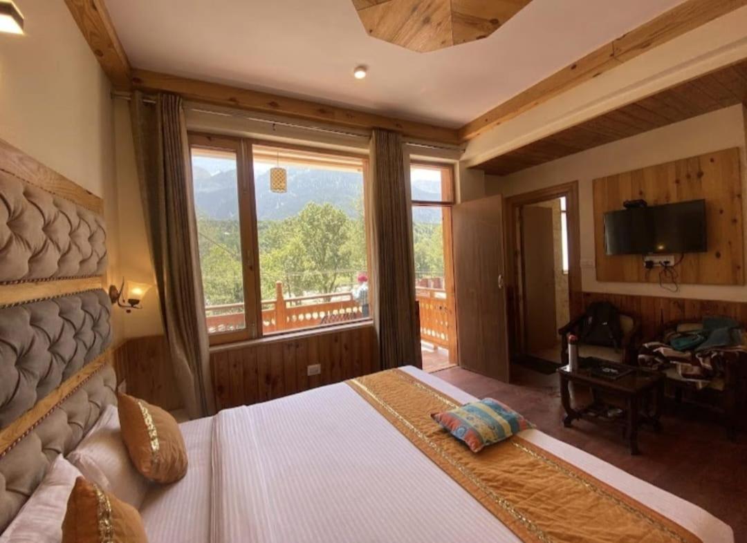 Suite With Balcony