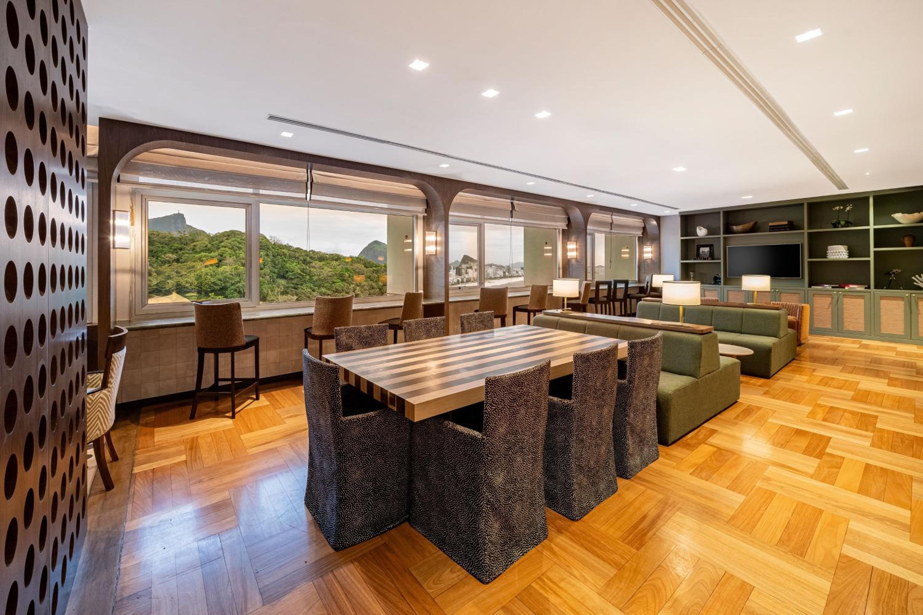 Club Twin Room, Club level, Guest room, 2 Double, High floor