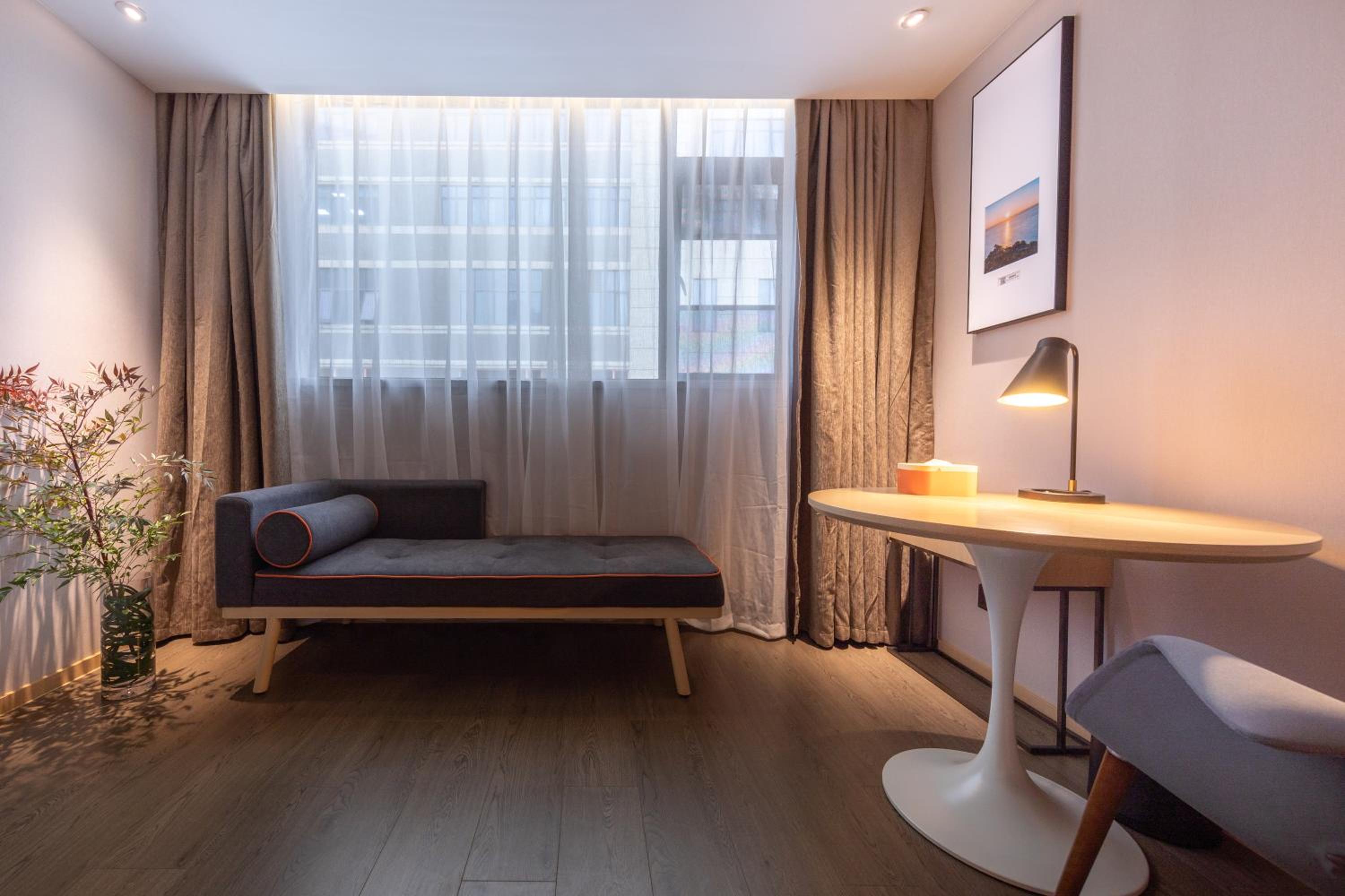 Executive Twin Room - Photo 3