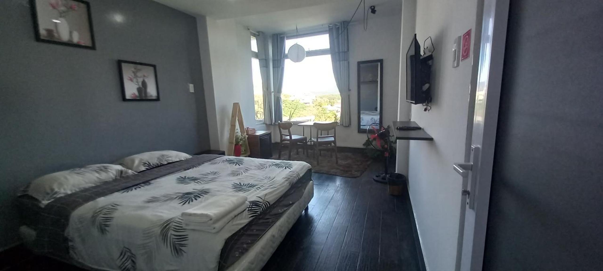 King Room with Mountain View photo 1