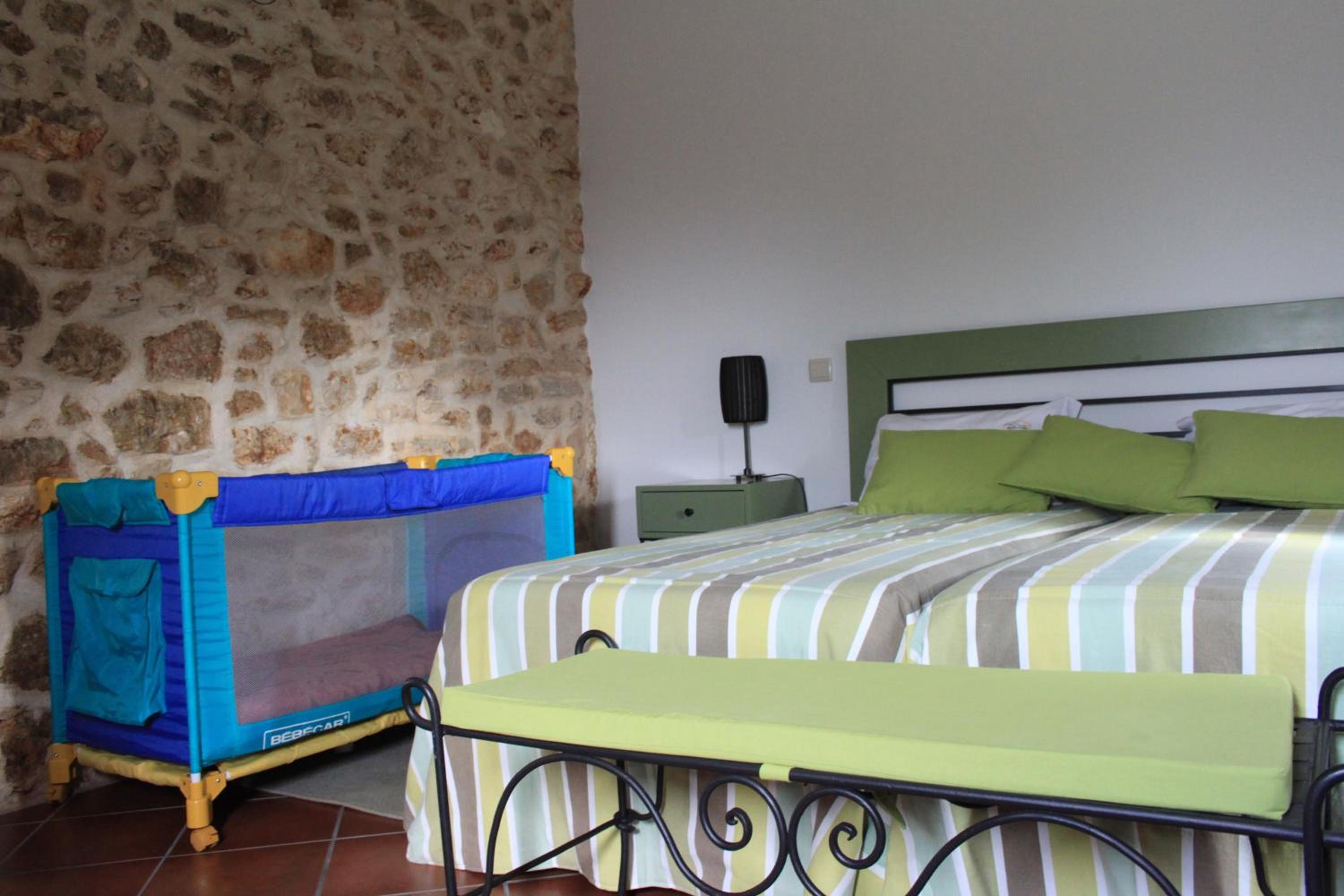 One-Bedroom House - Photo 1