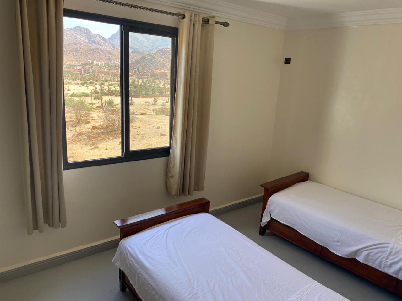 Twin Room with Mountain View