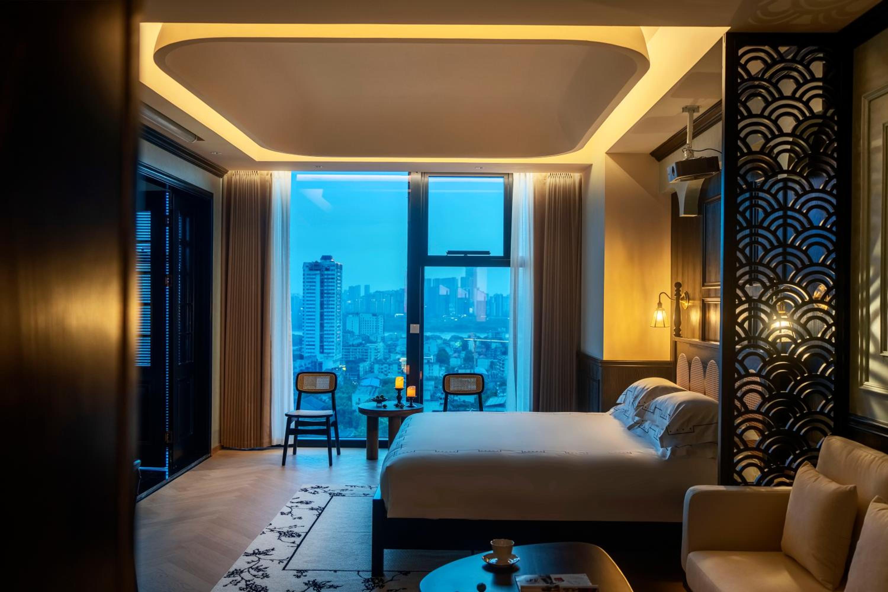 Executive Suite photo 1