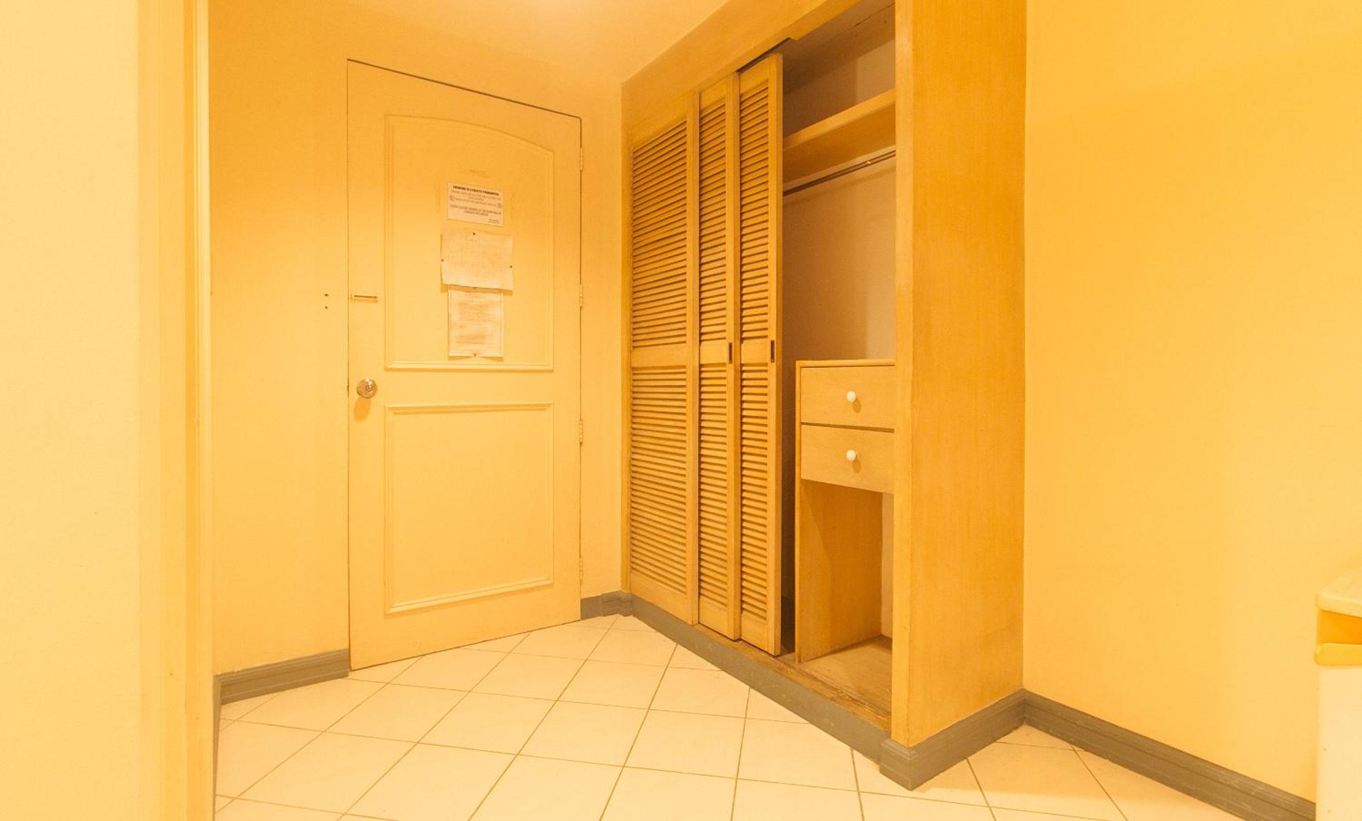 Deluxe Room - Photo 3