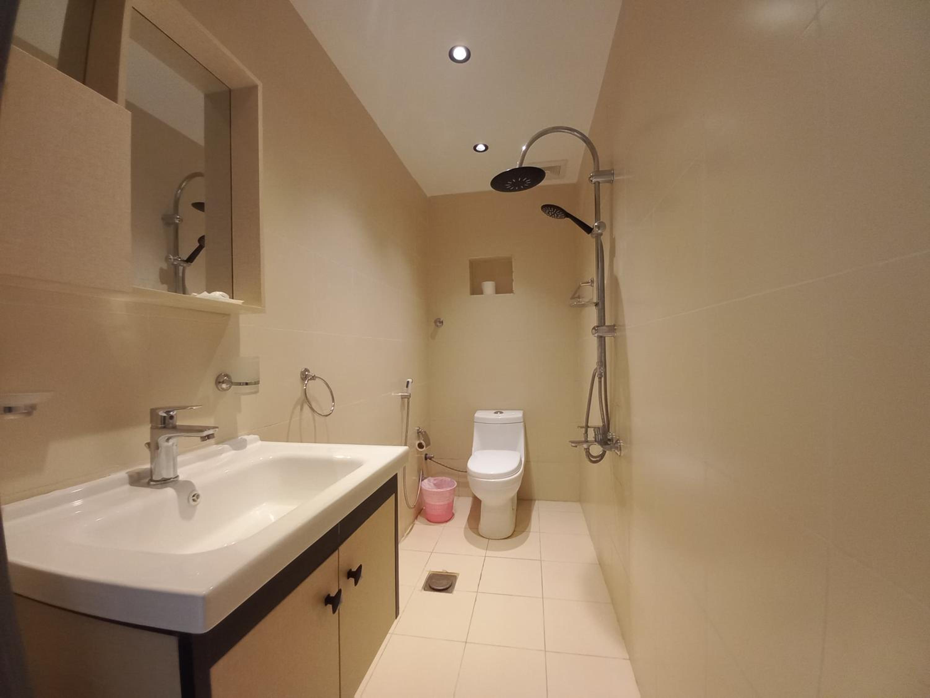 Small Double Room - Photo 5