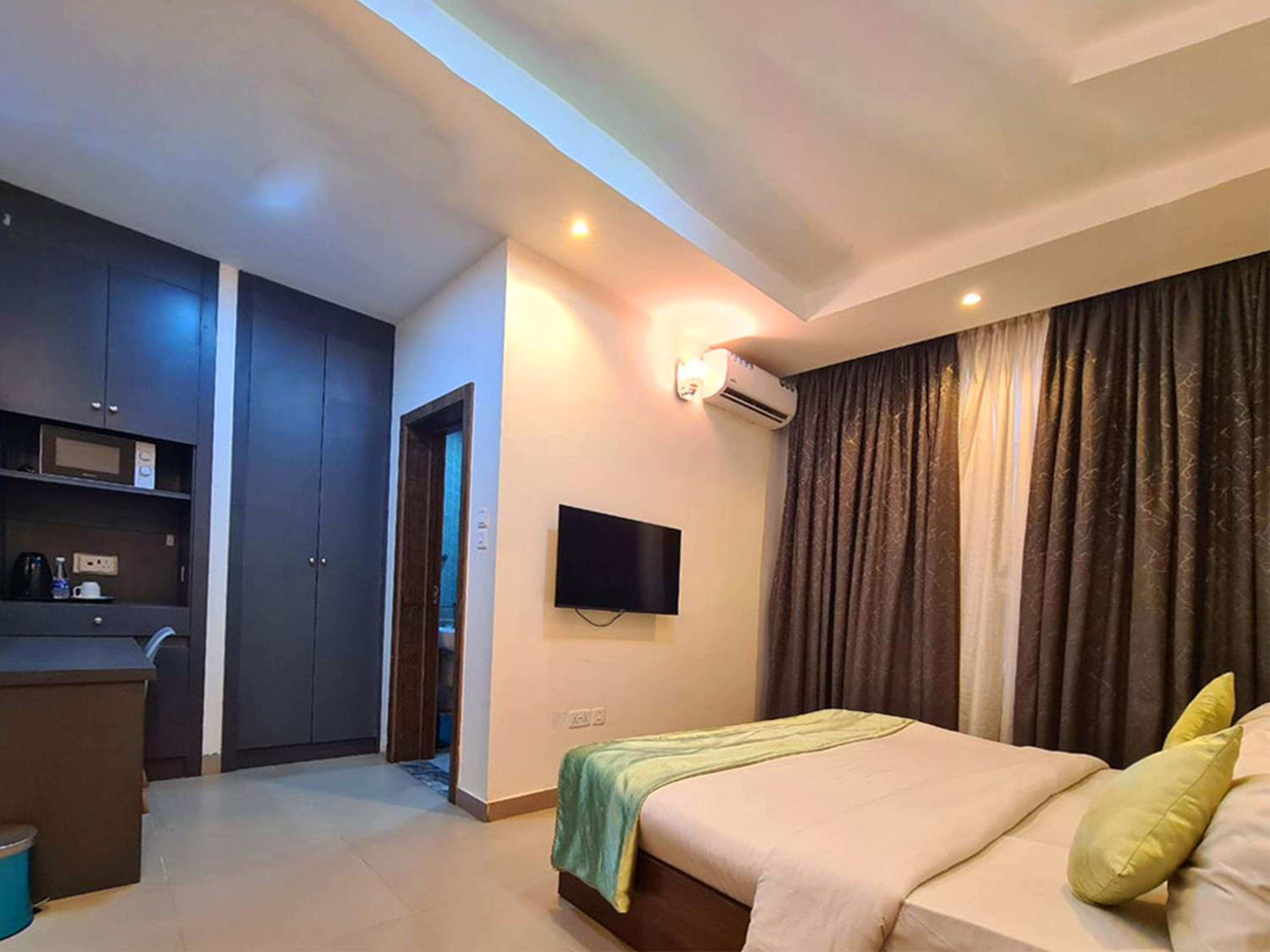Executive Suite