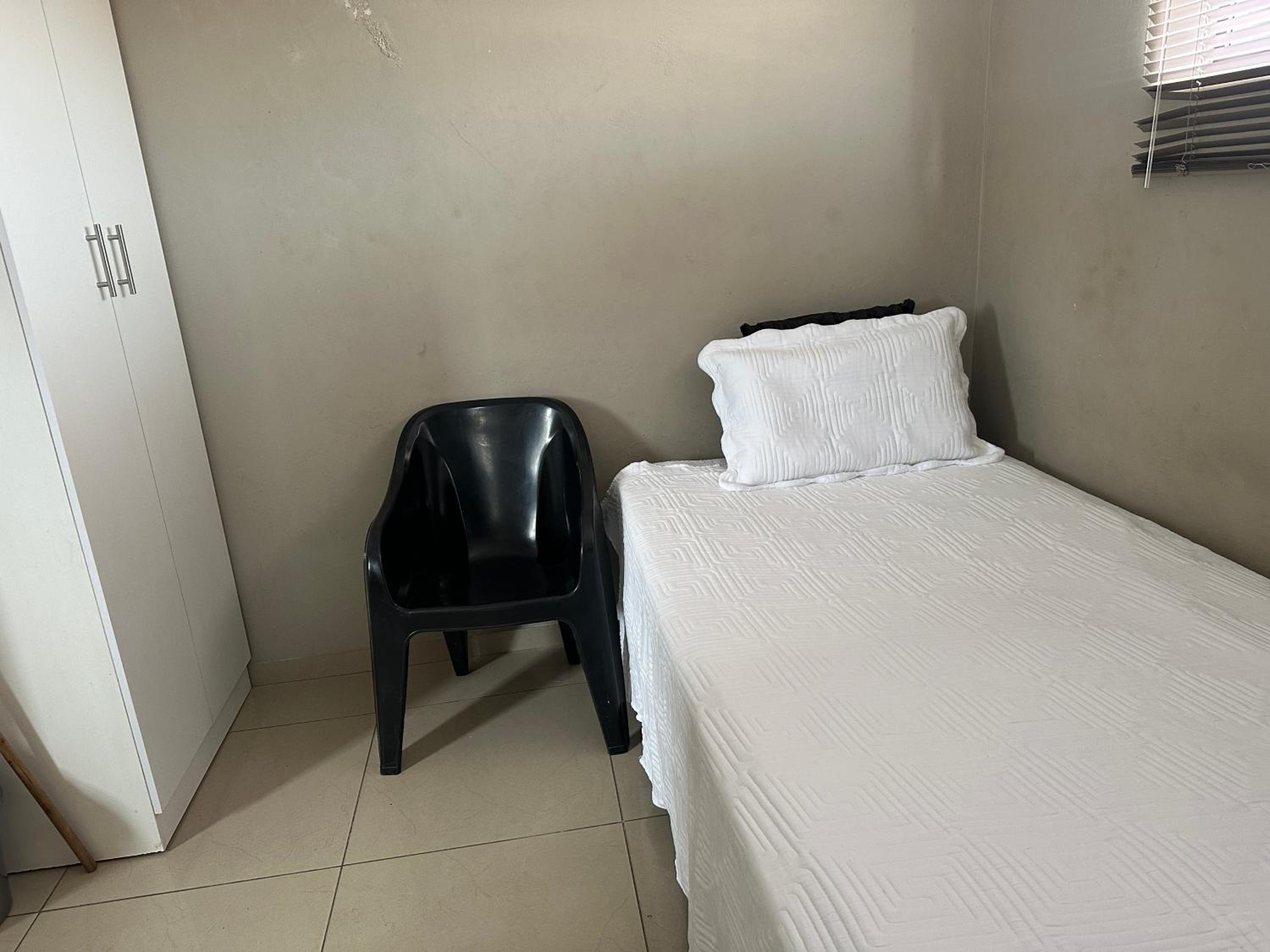 Double Room with Private Bathroom photo 1