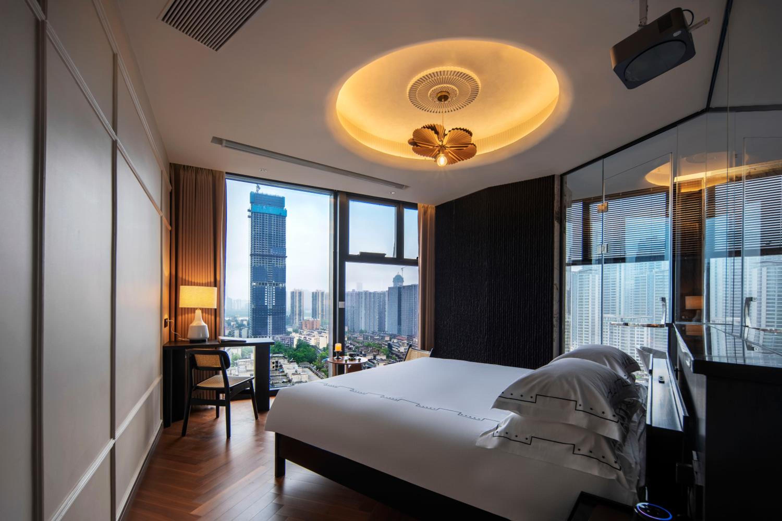 Deluxe Double Room with Bath photo 1