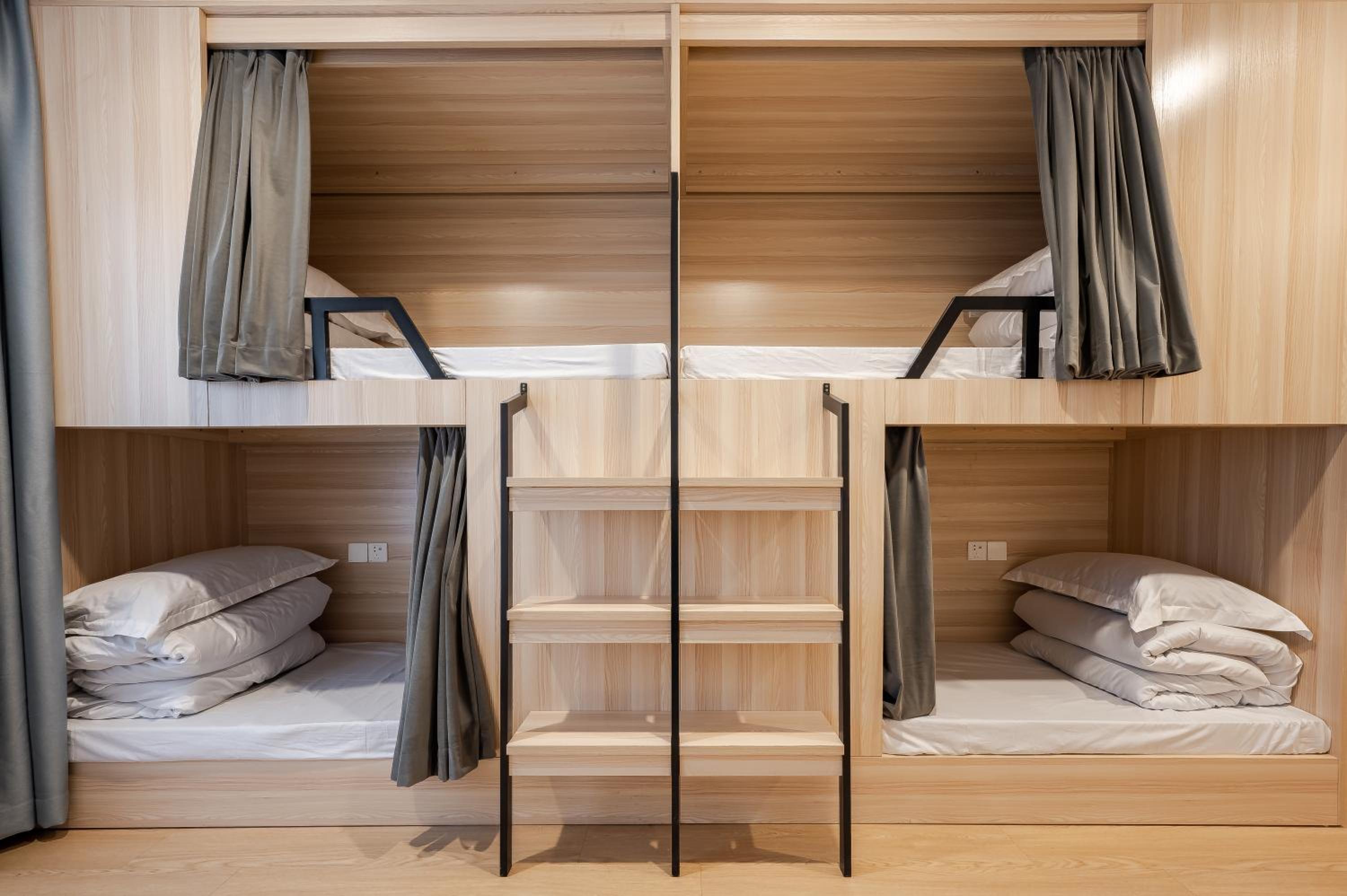 6-Bed Mixed Dormitory Room