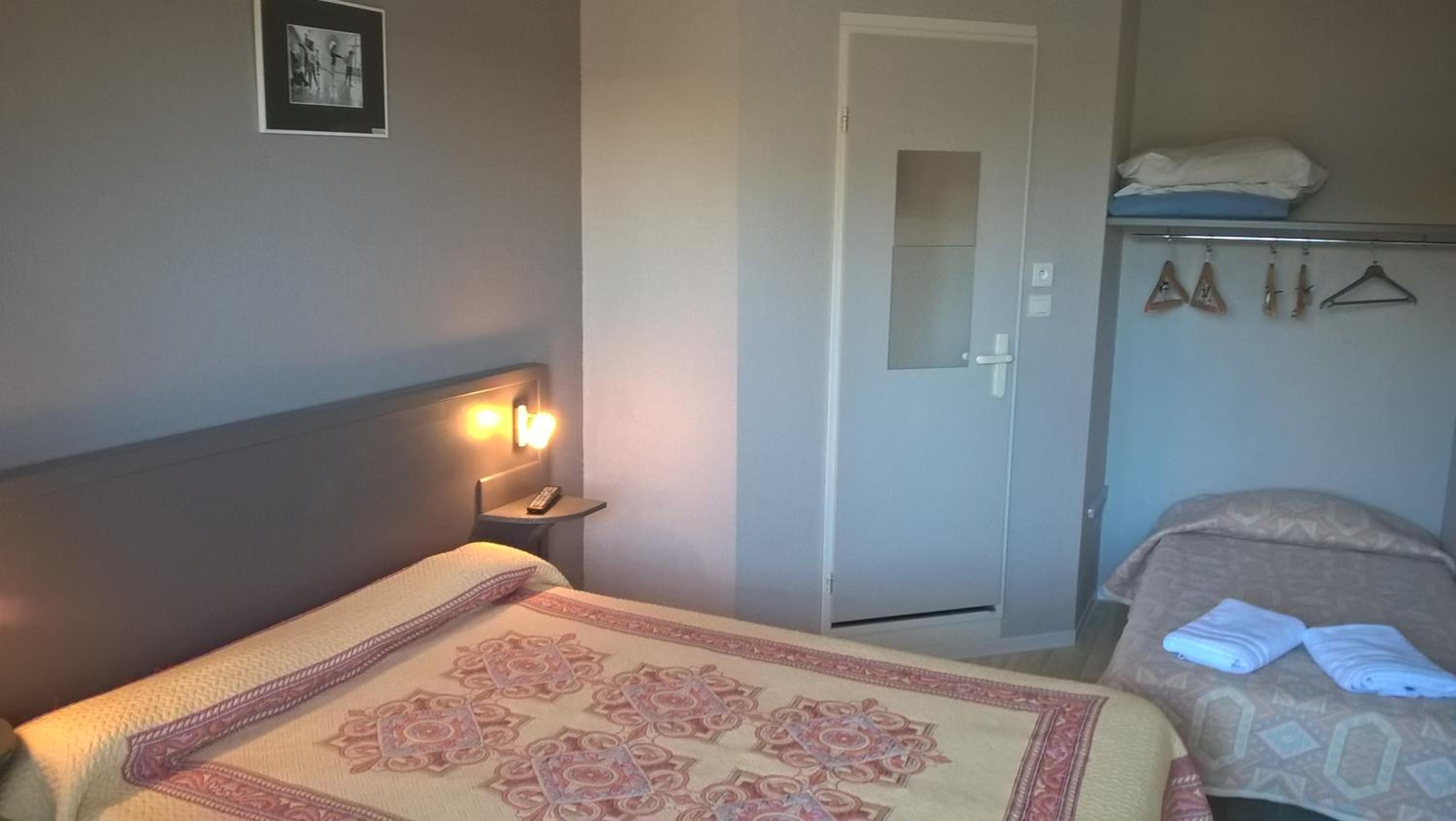 Triple Room - Photo 1