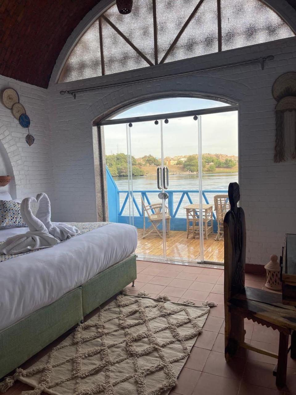 Double Room with Balcony photo 2