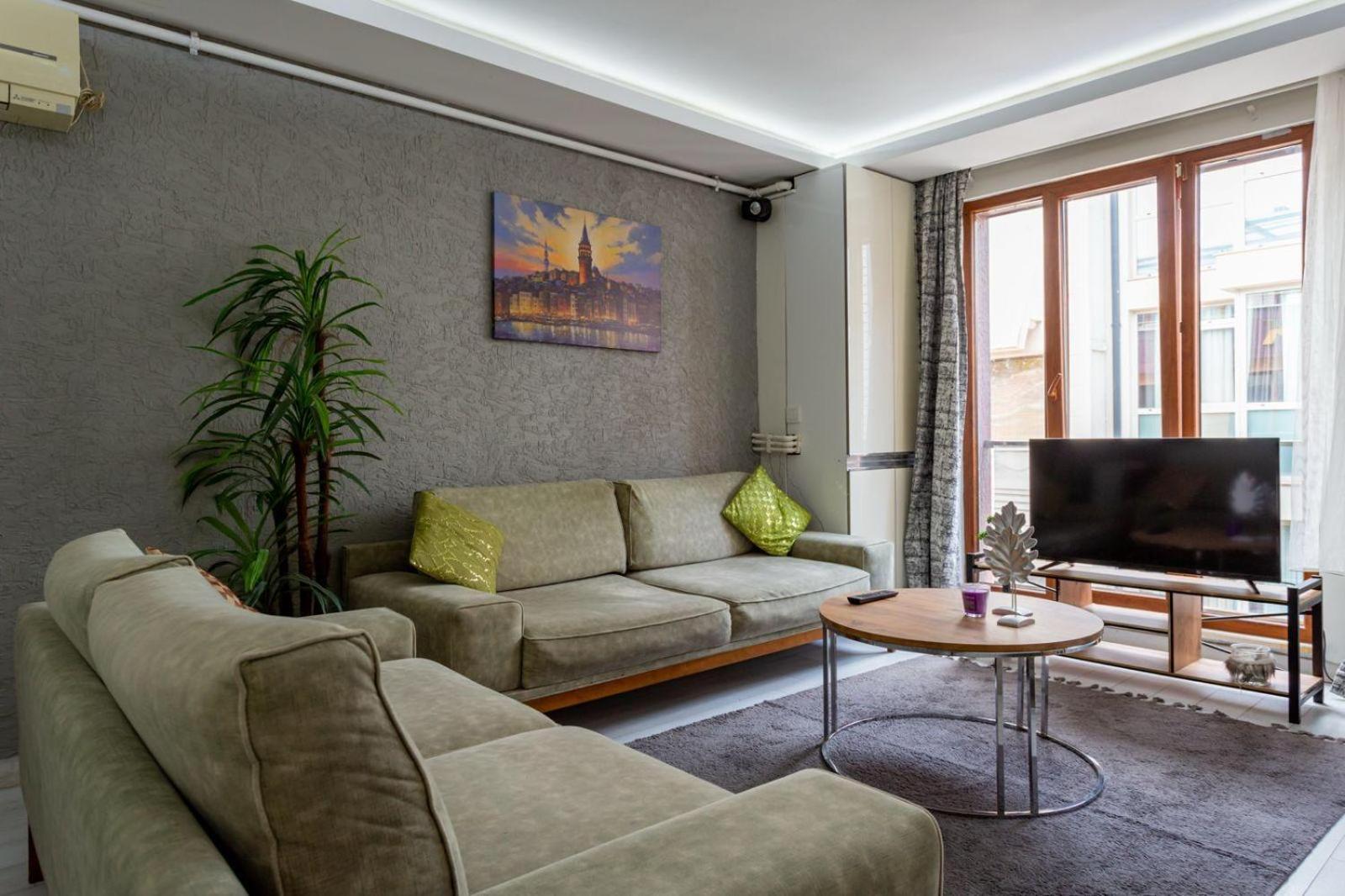 Duplex Apartment photo 2