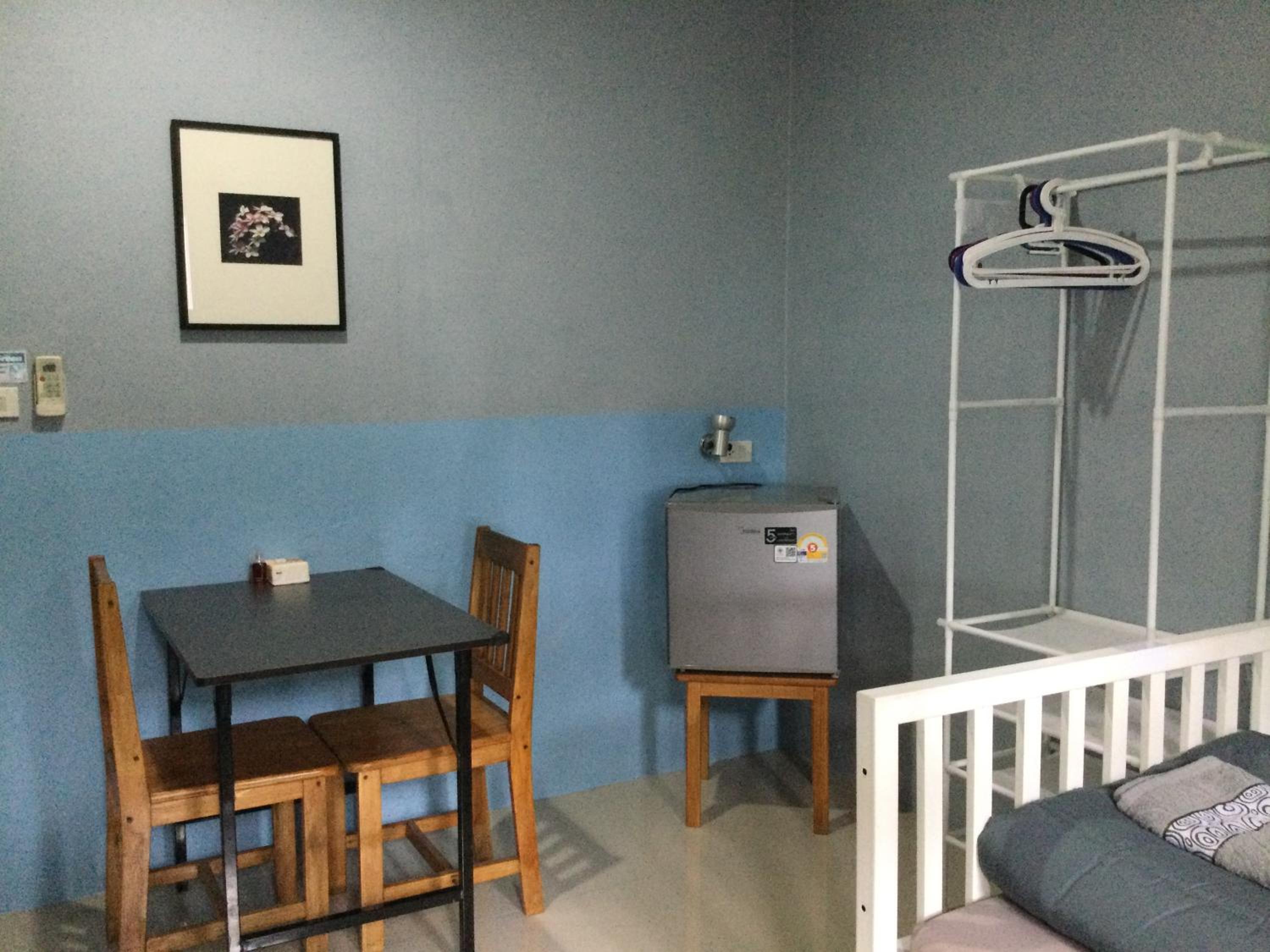 Twin Room With Private Bathroom photo 1