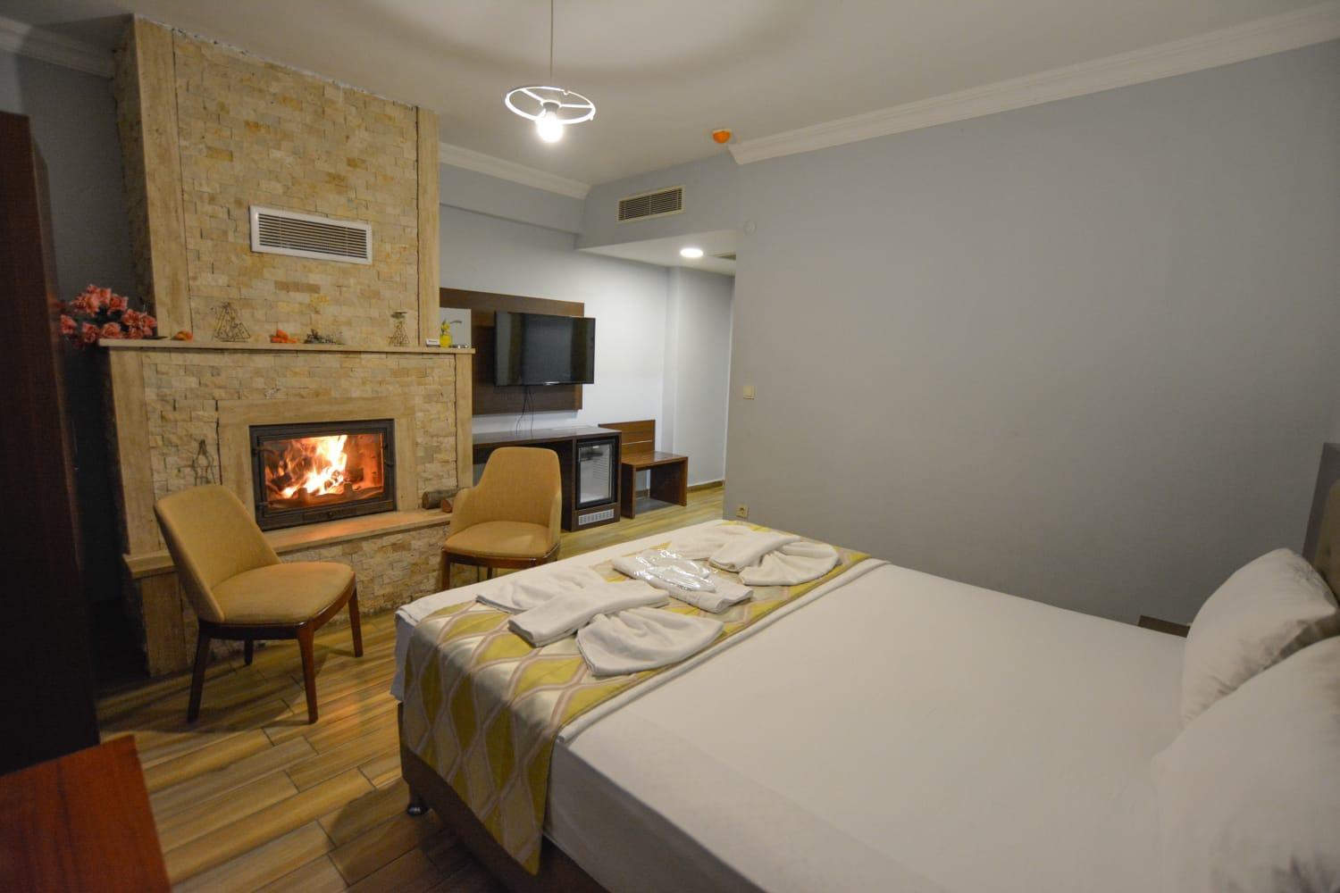Double Room with Lake View photo 1