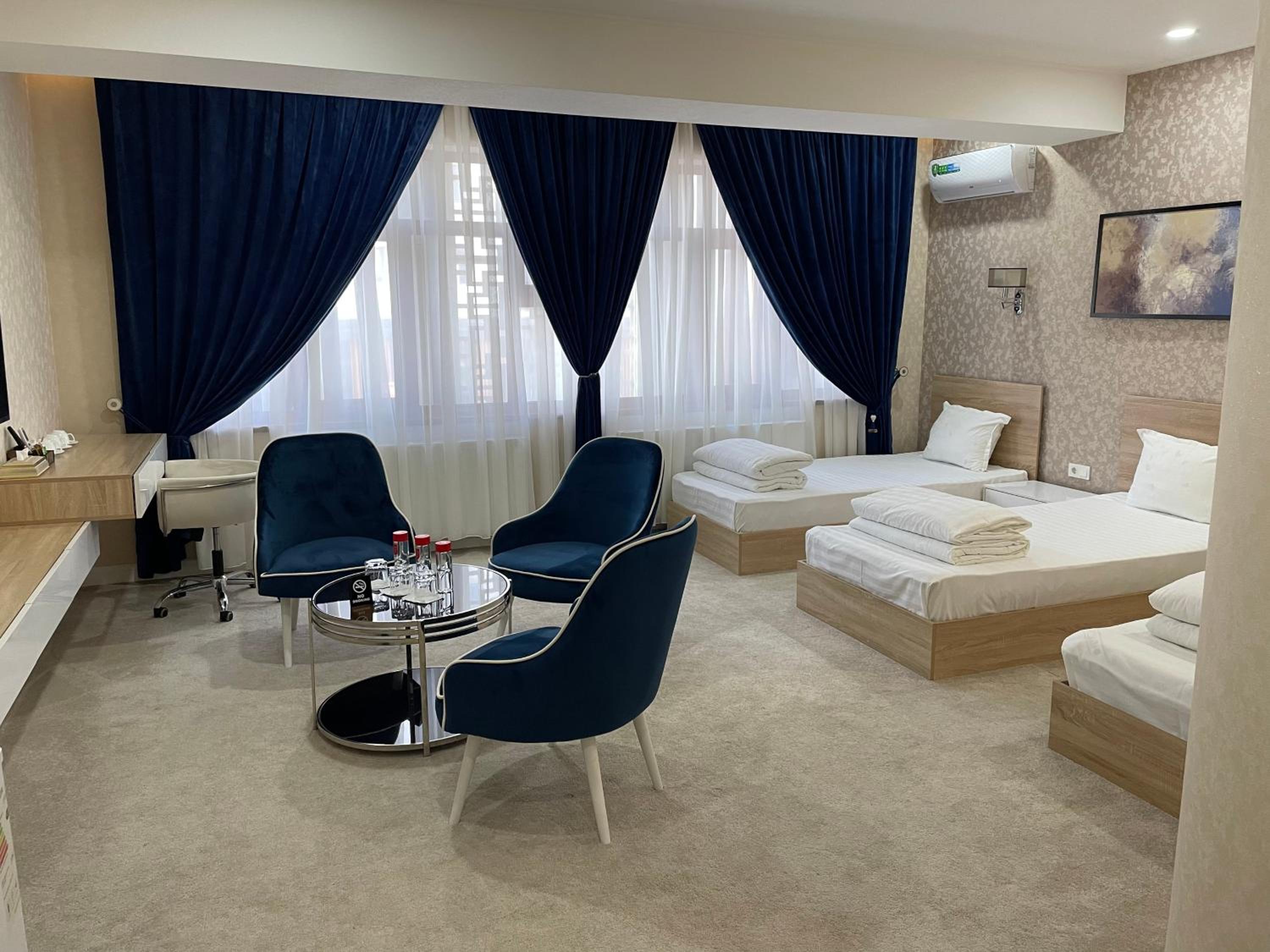 Luxury Triple Room photo 1