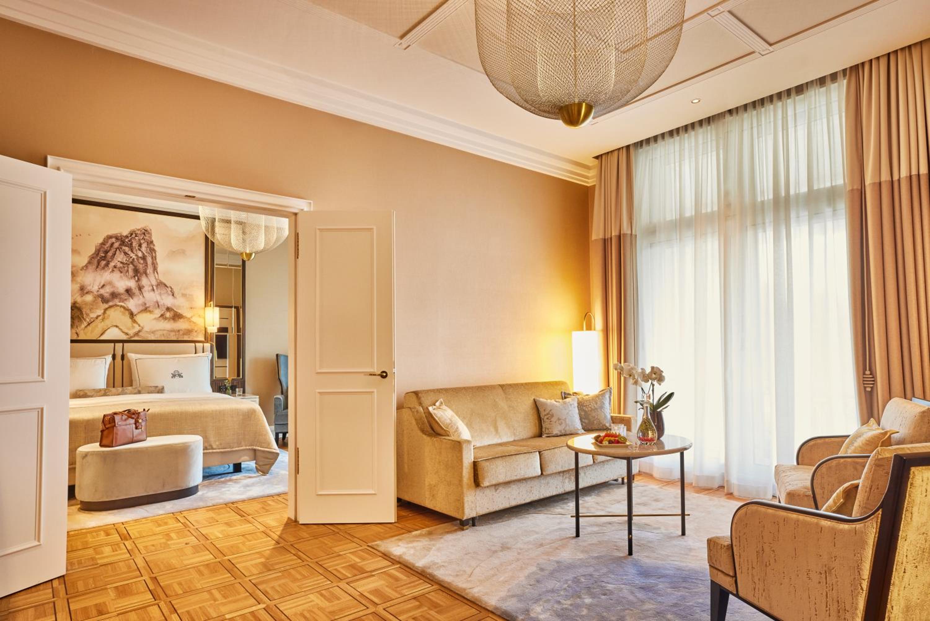 One-Bedroom King Suite with Balcony and Lake View
