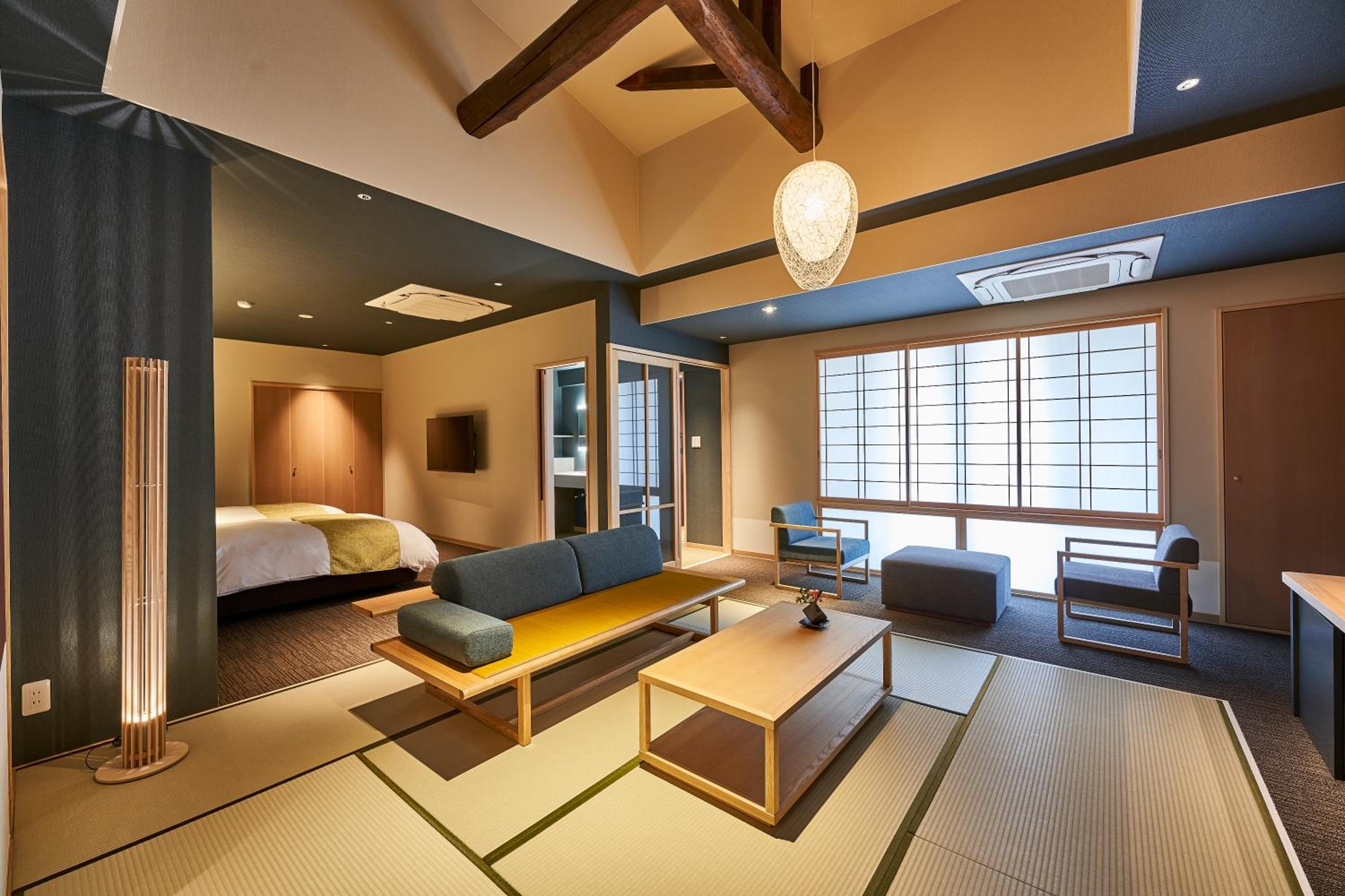 Deluxe Twin Room photo 2