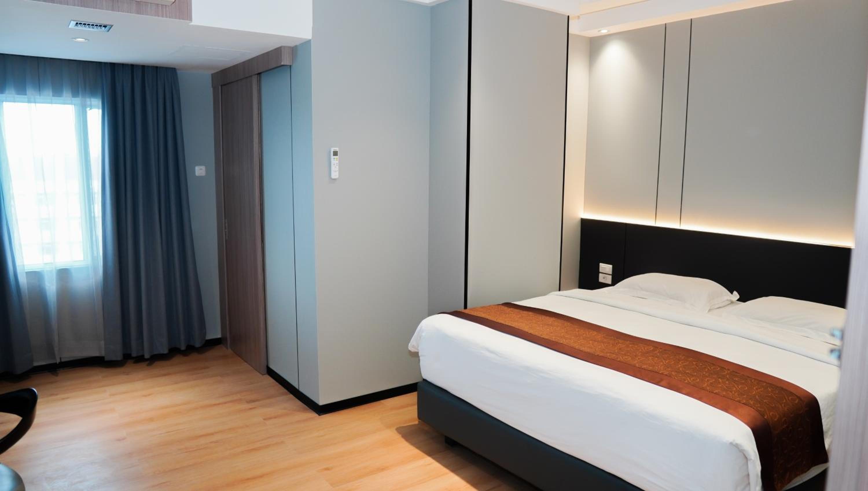 Deluxe Twin Room photo 2