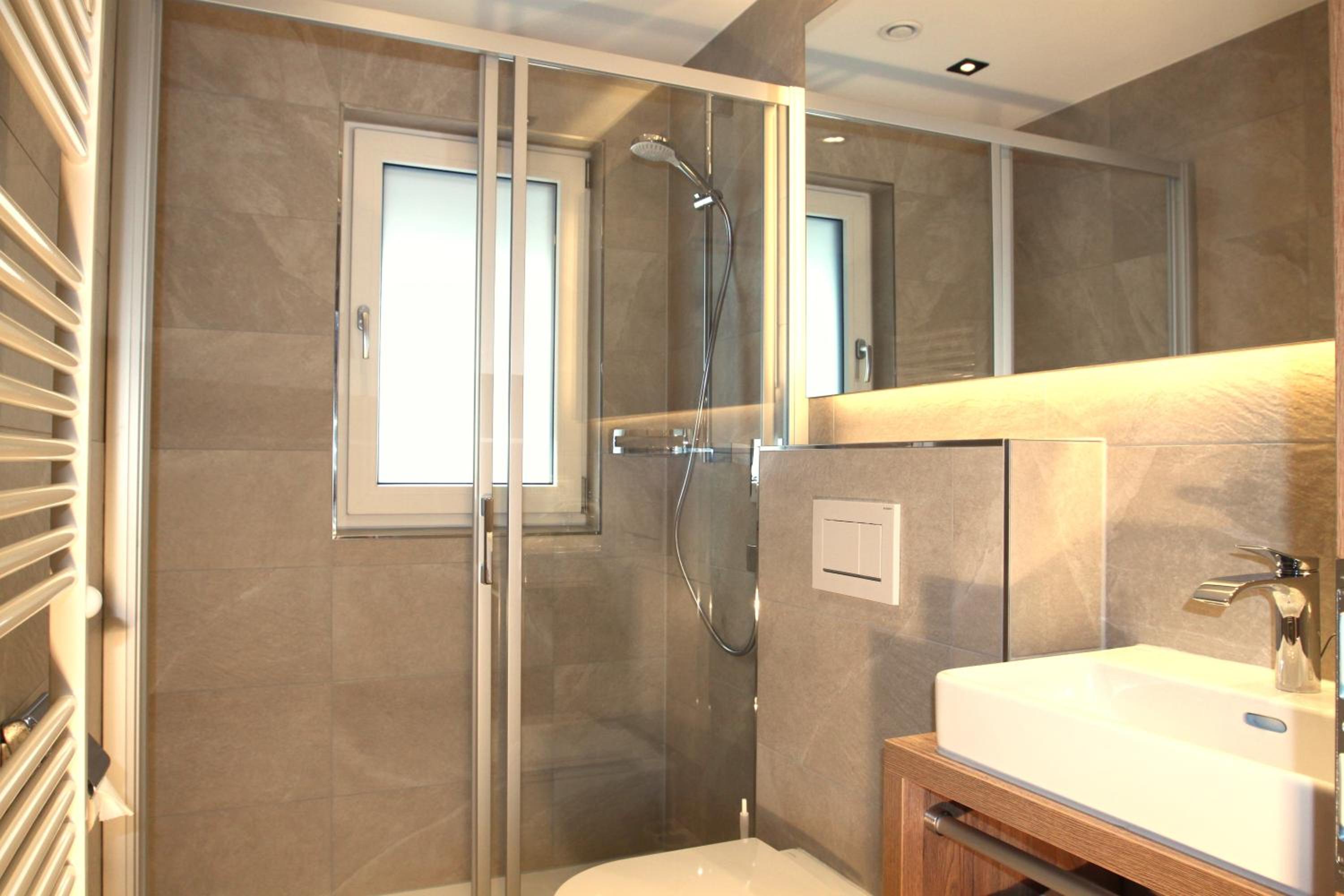 One-Bedroom Apartment with Balcony photo 2