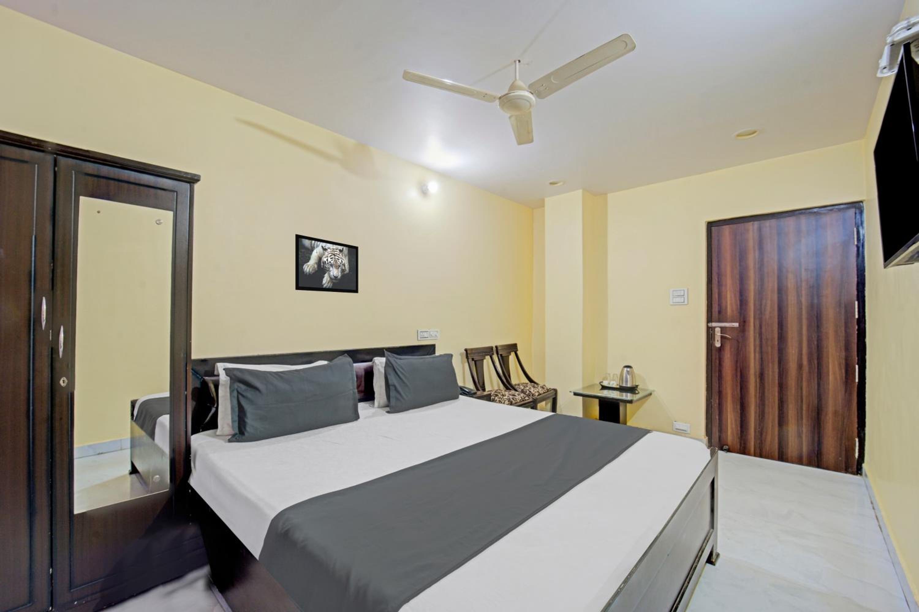Classic Triple Room