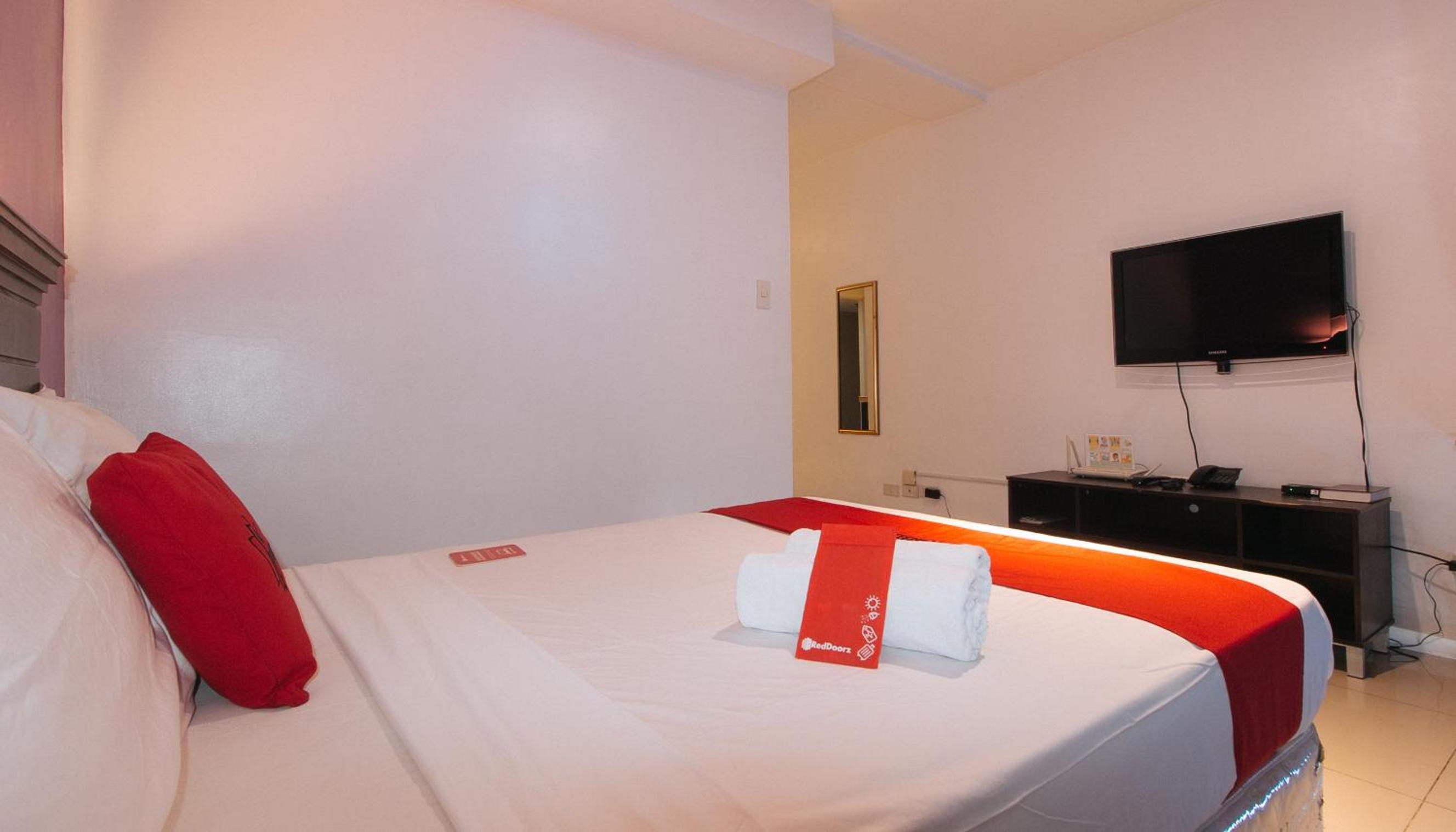 Standard Double Room - Photo 6