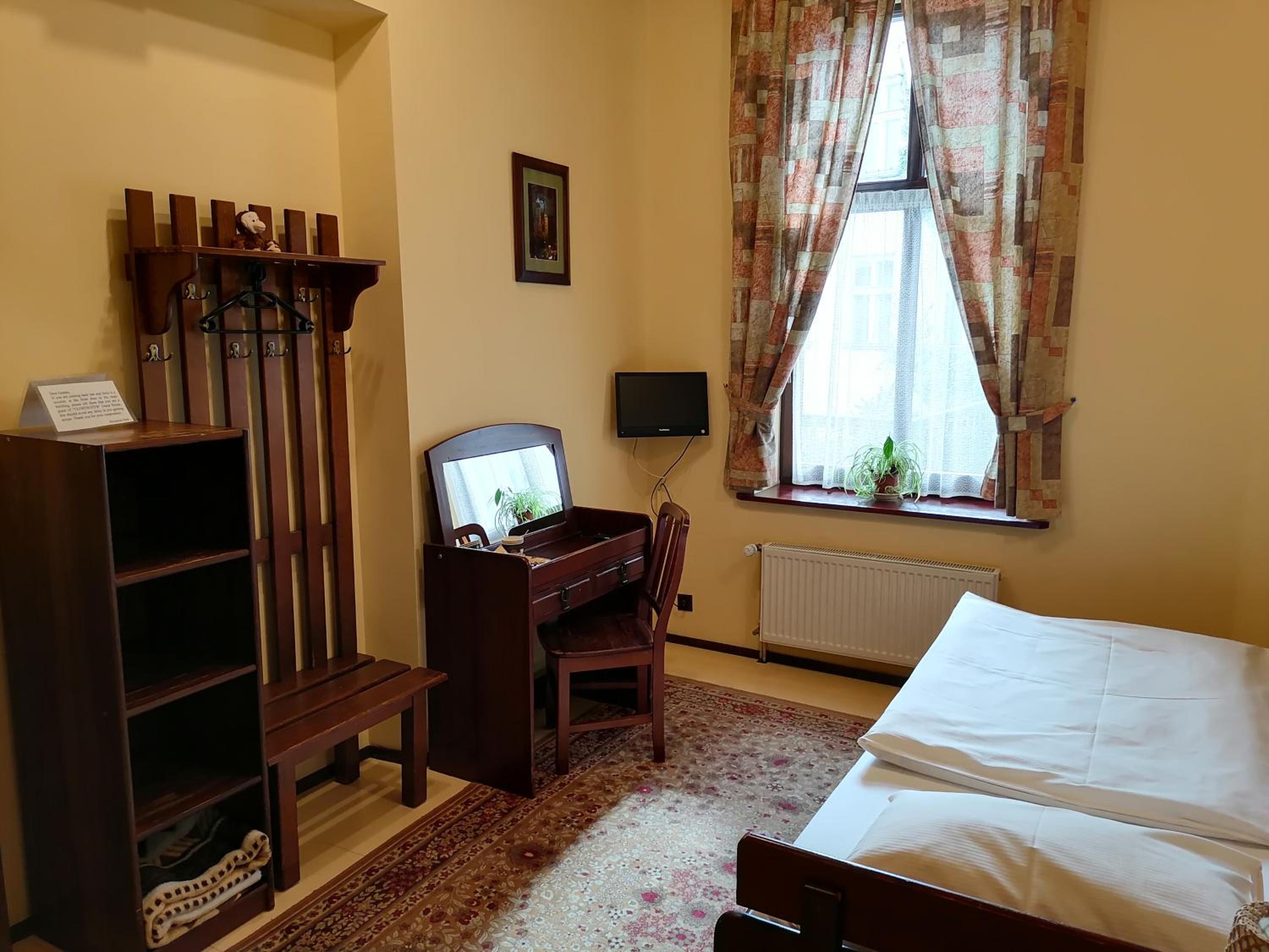 Single Room photo 2
