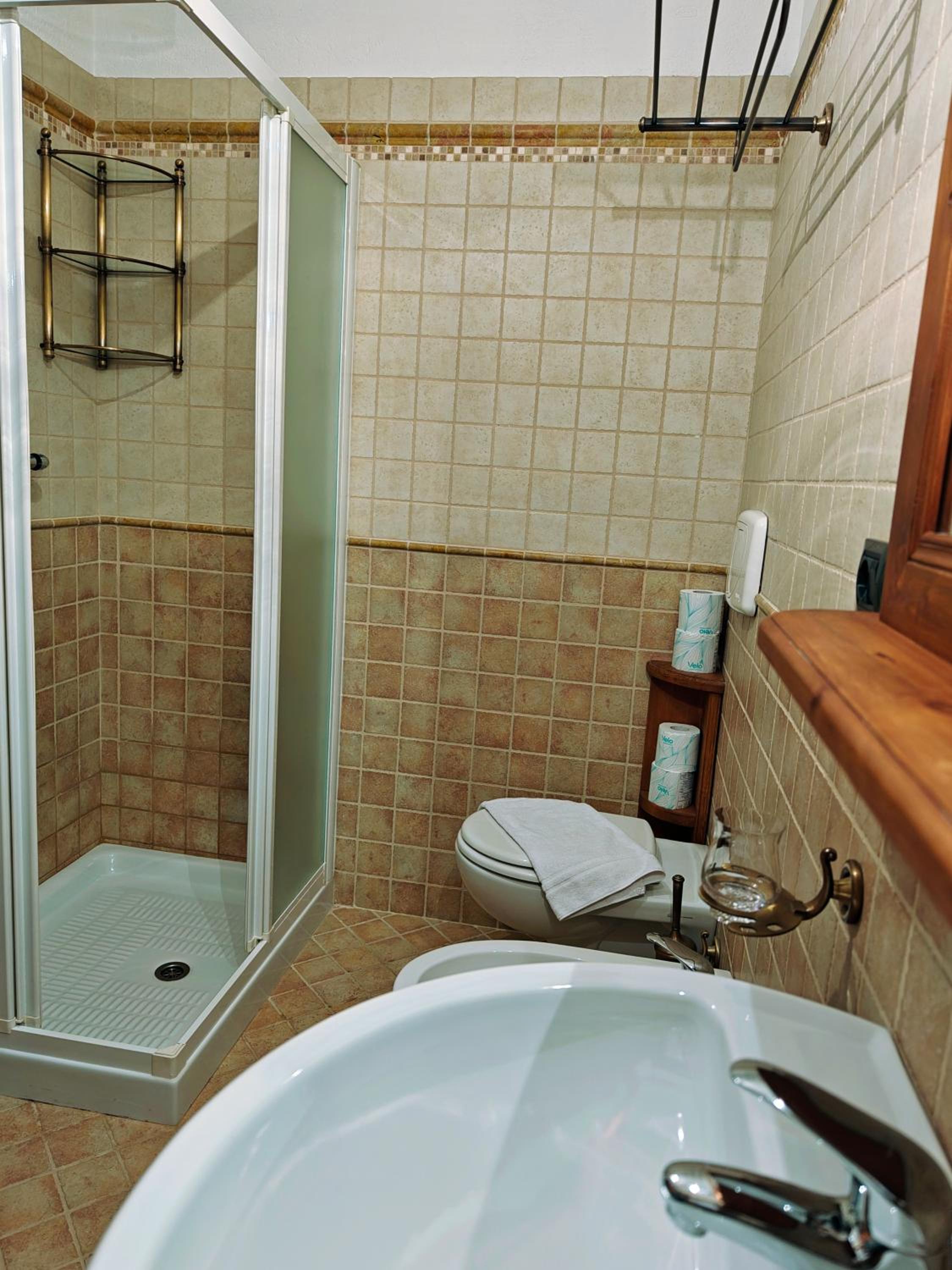 Two-Bedroom Apartment - Photo 8