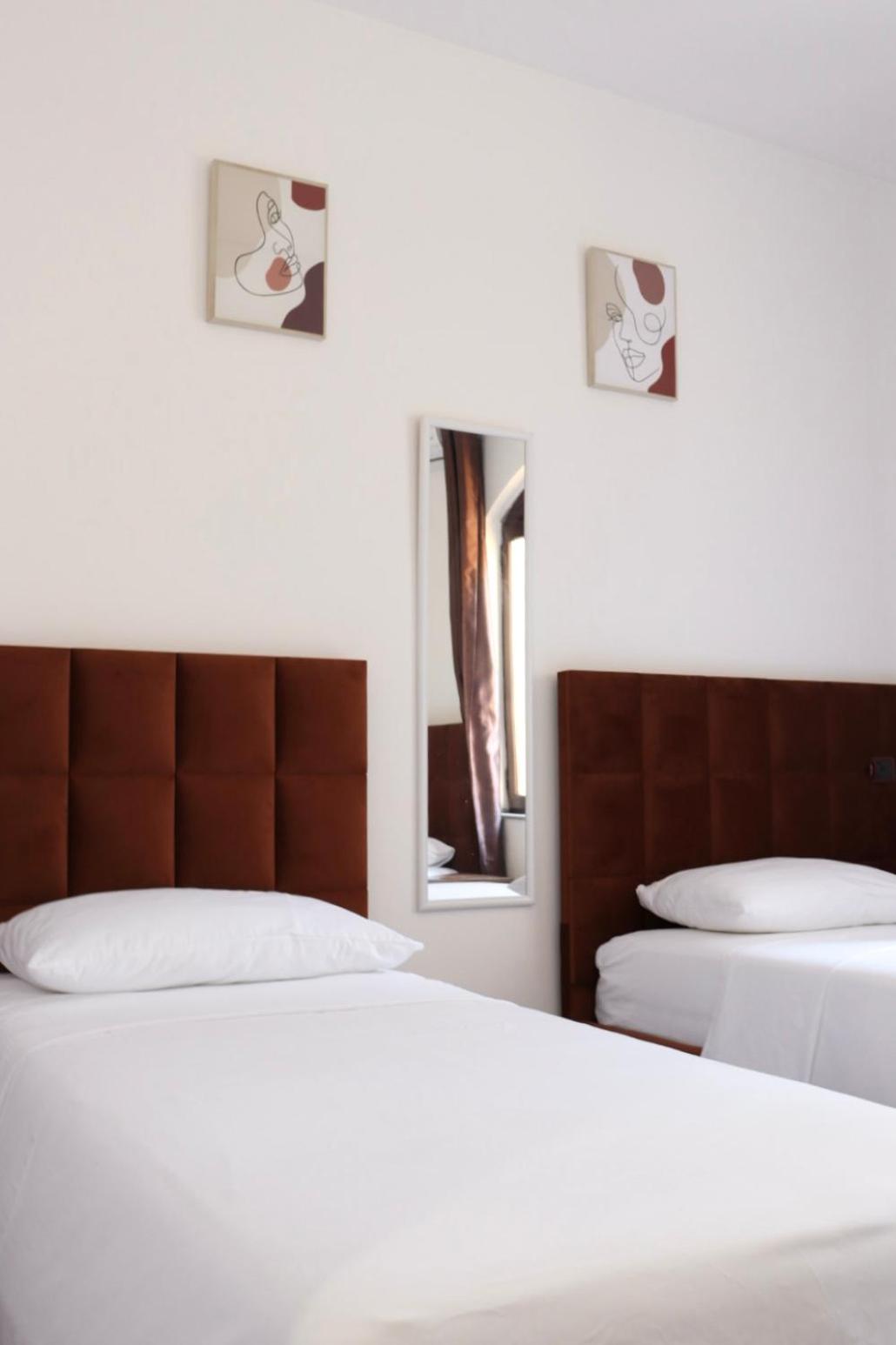 Comfort Triple Room