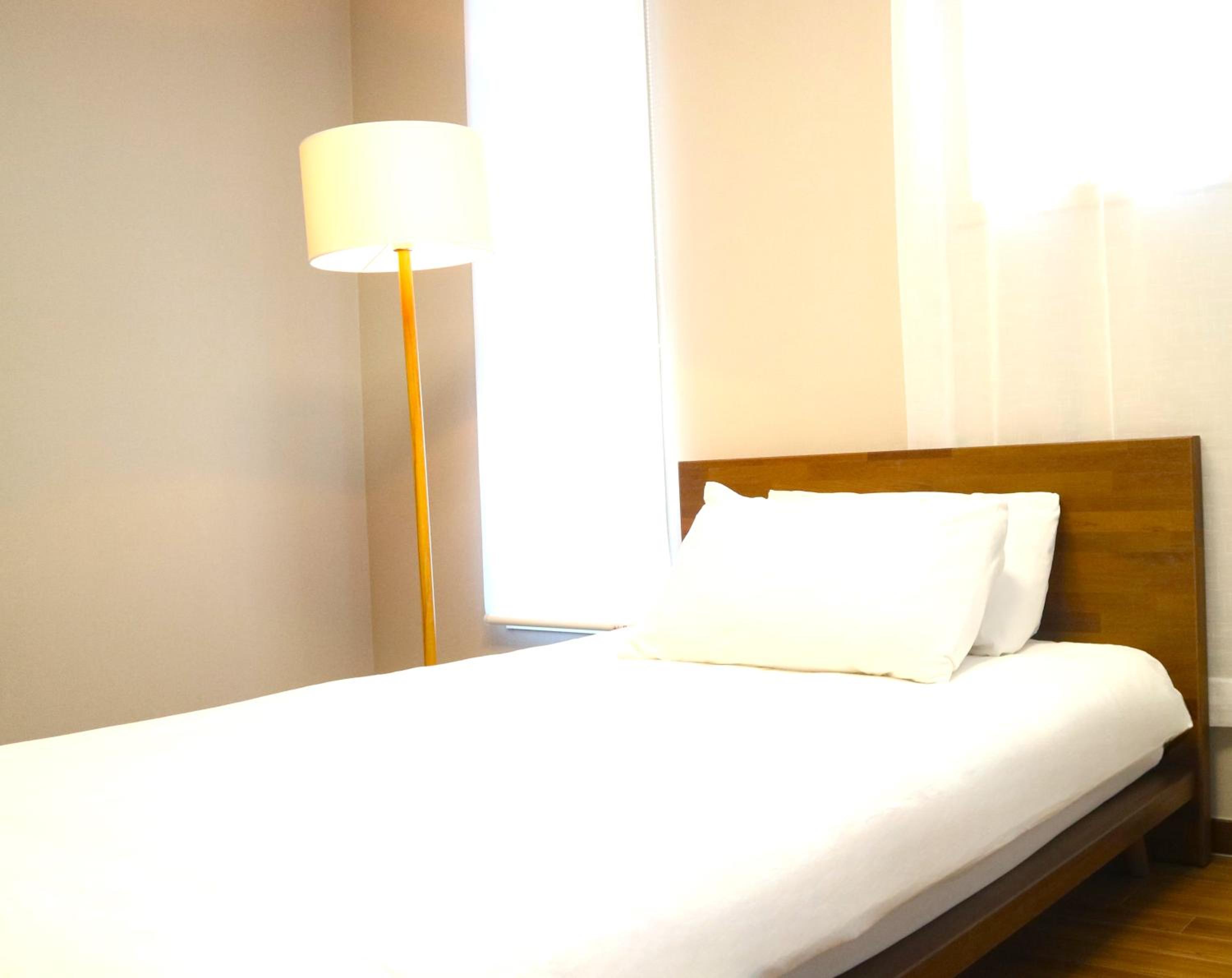 Single Room with Private Bathroom photo 1