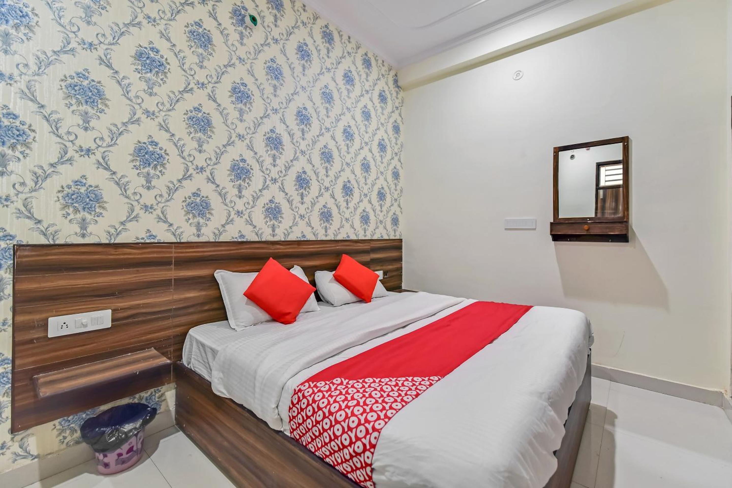 Classic Triple Room