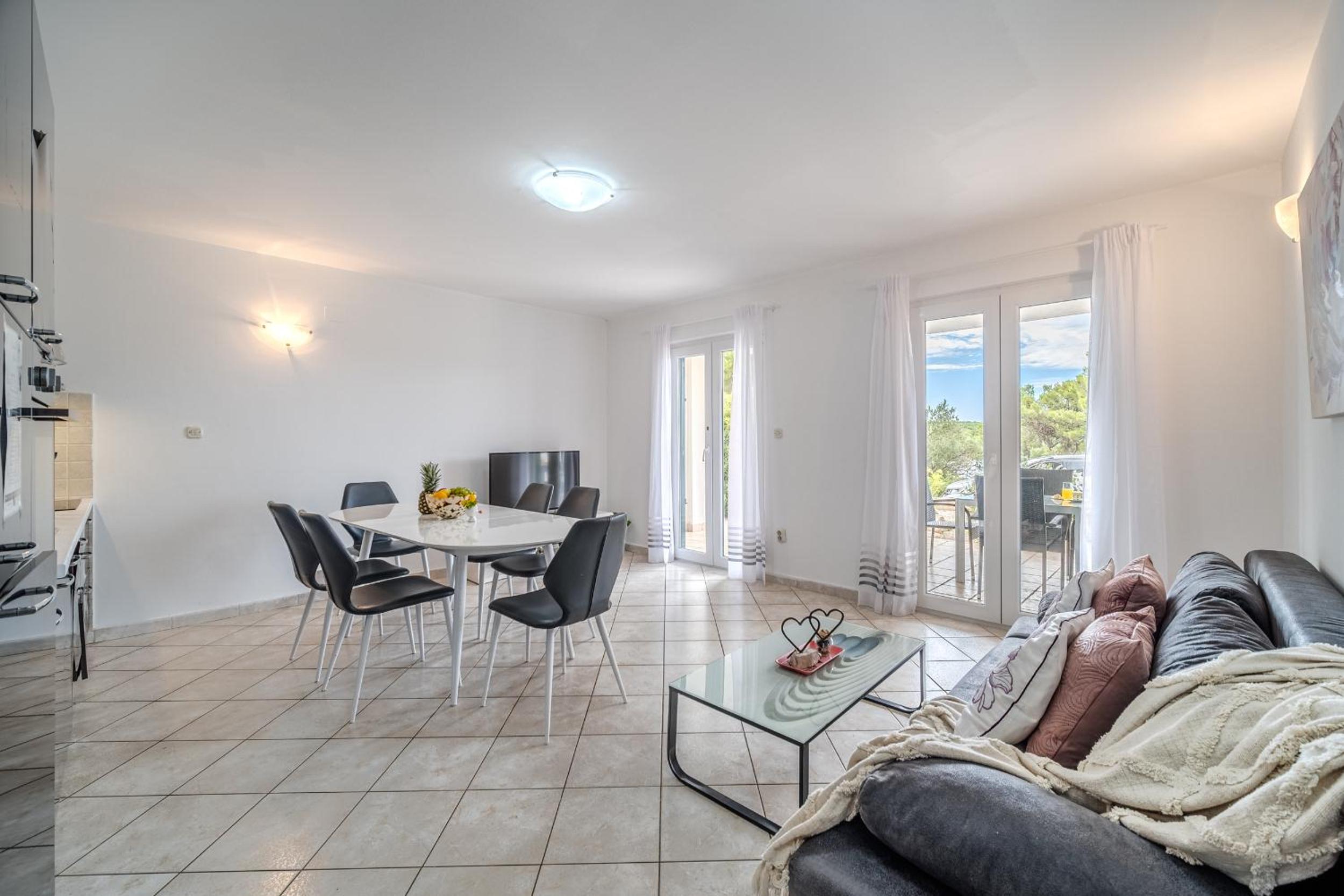 Apartment with Pool View  photo 1