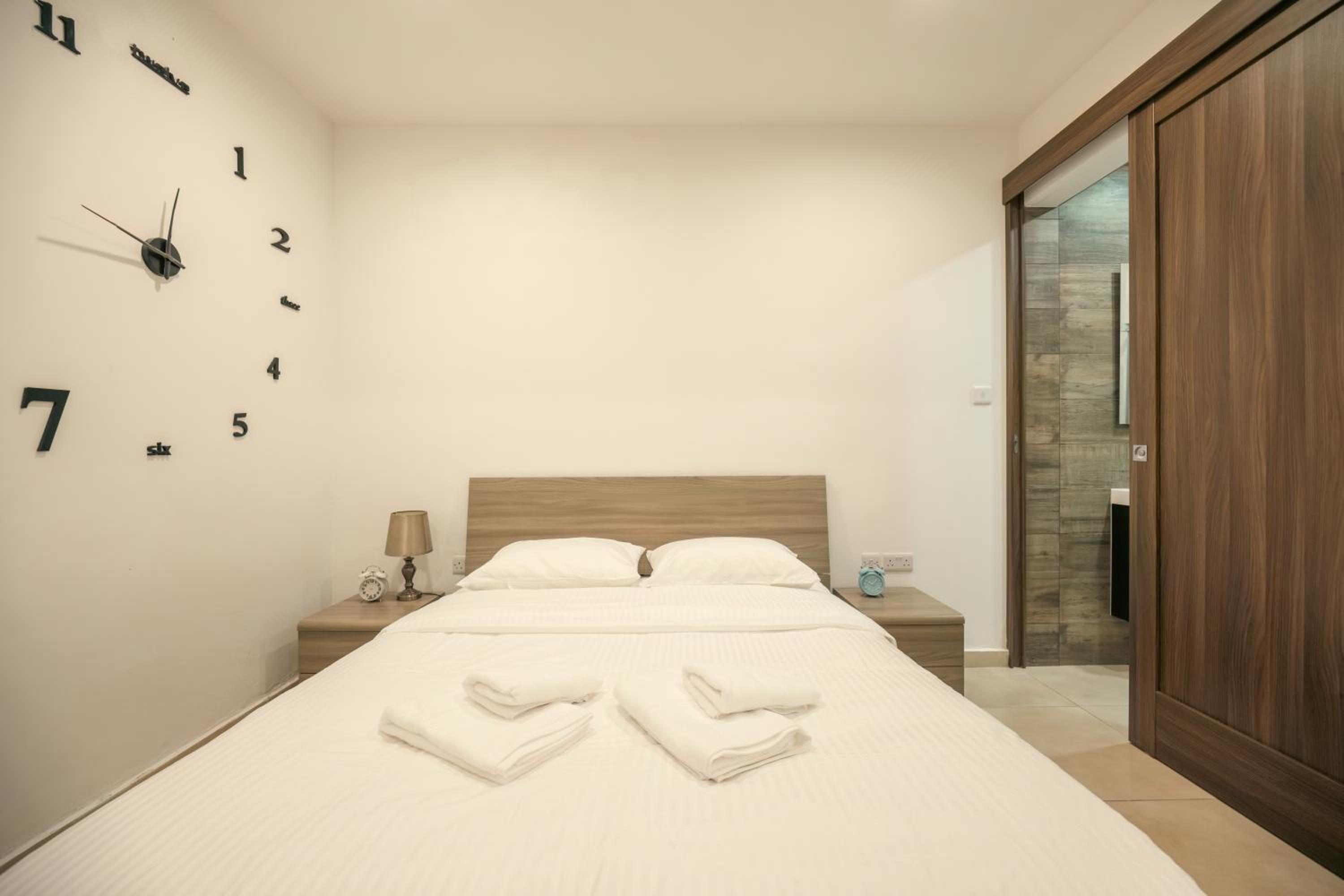 Double Room with Private Bathroom