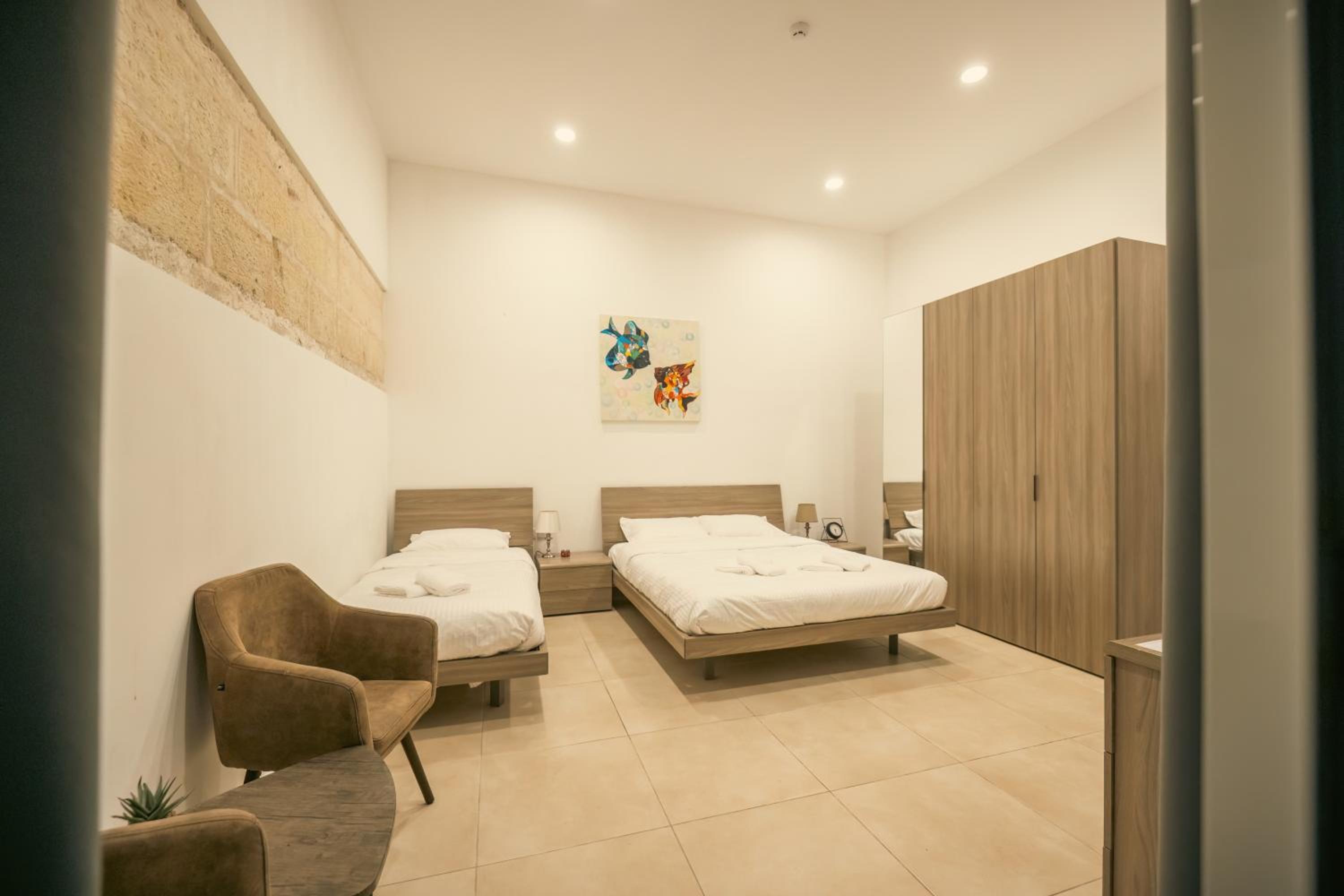 Triple Room with Terrace