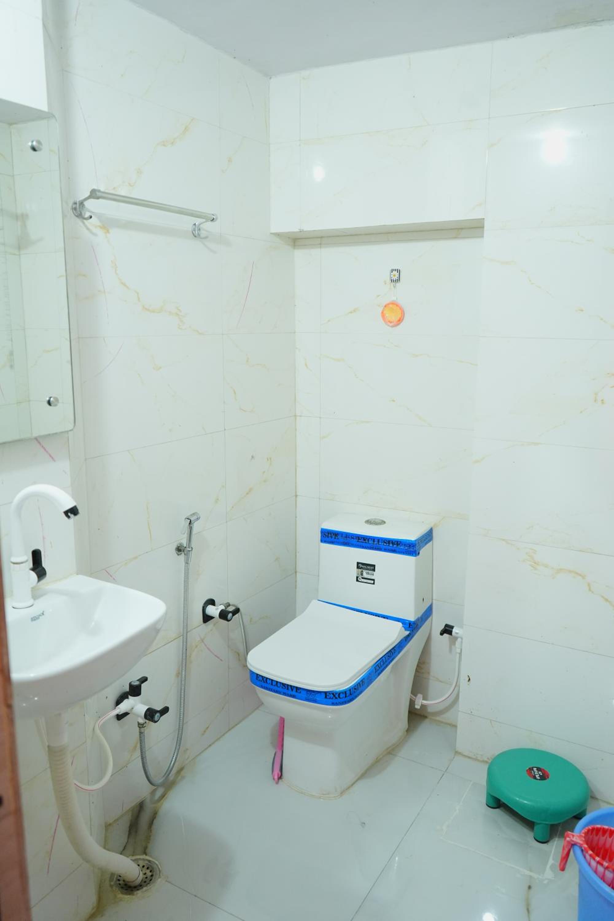 Deluxe Single Room With Balcony photo 3