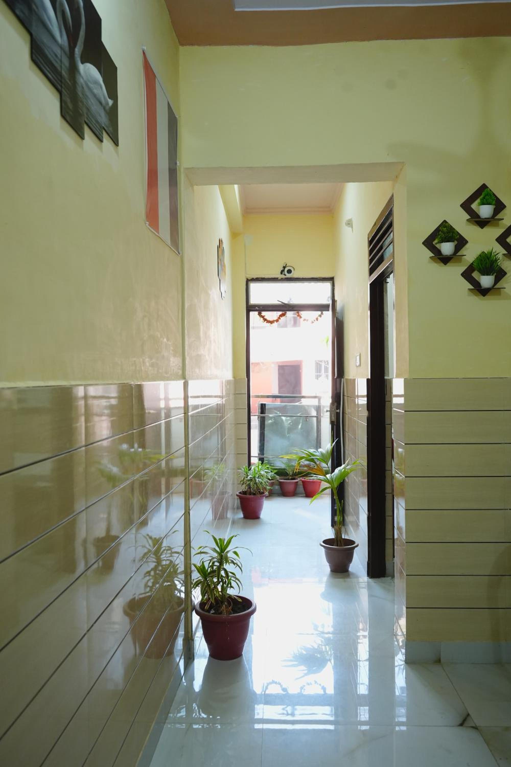 Deluxe Single Room with Balcony photo 1