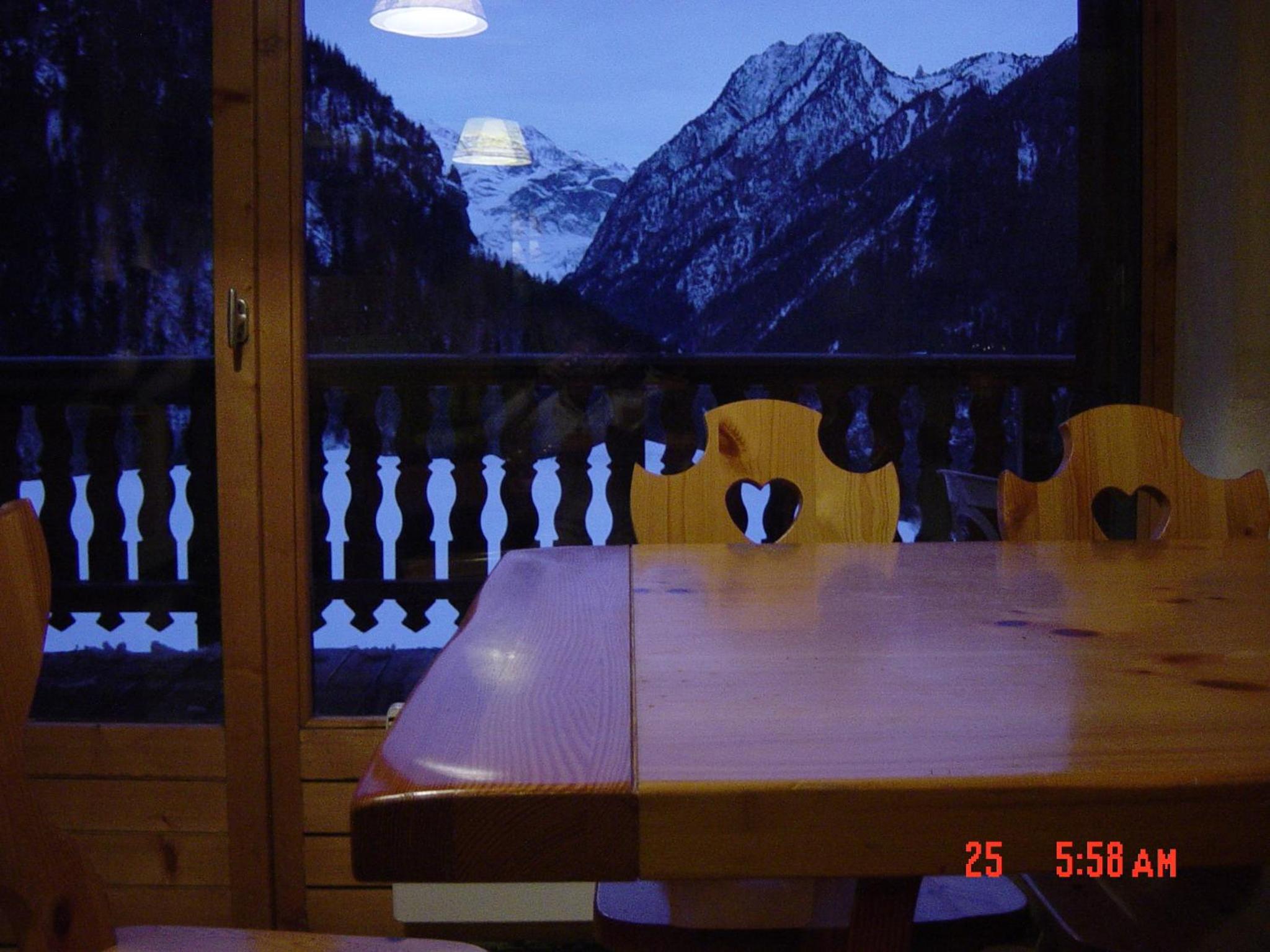 Superior Chalet photo 2