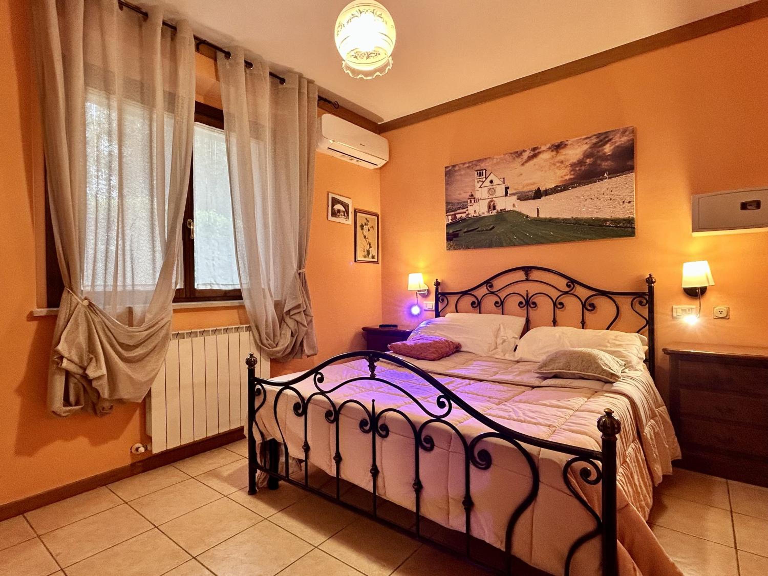 Superior One-Bedroom Apartment