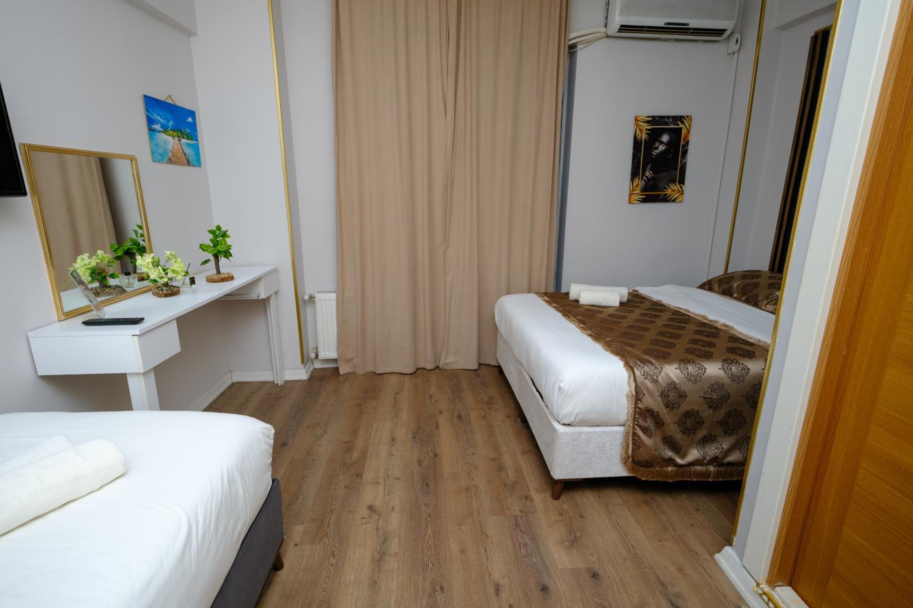 Deluxe Triple Room photo 1