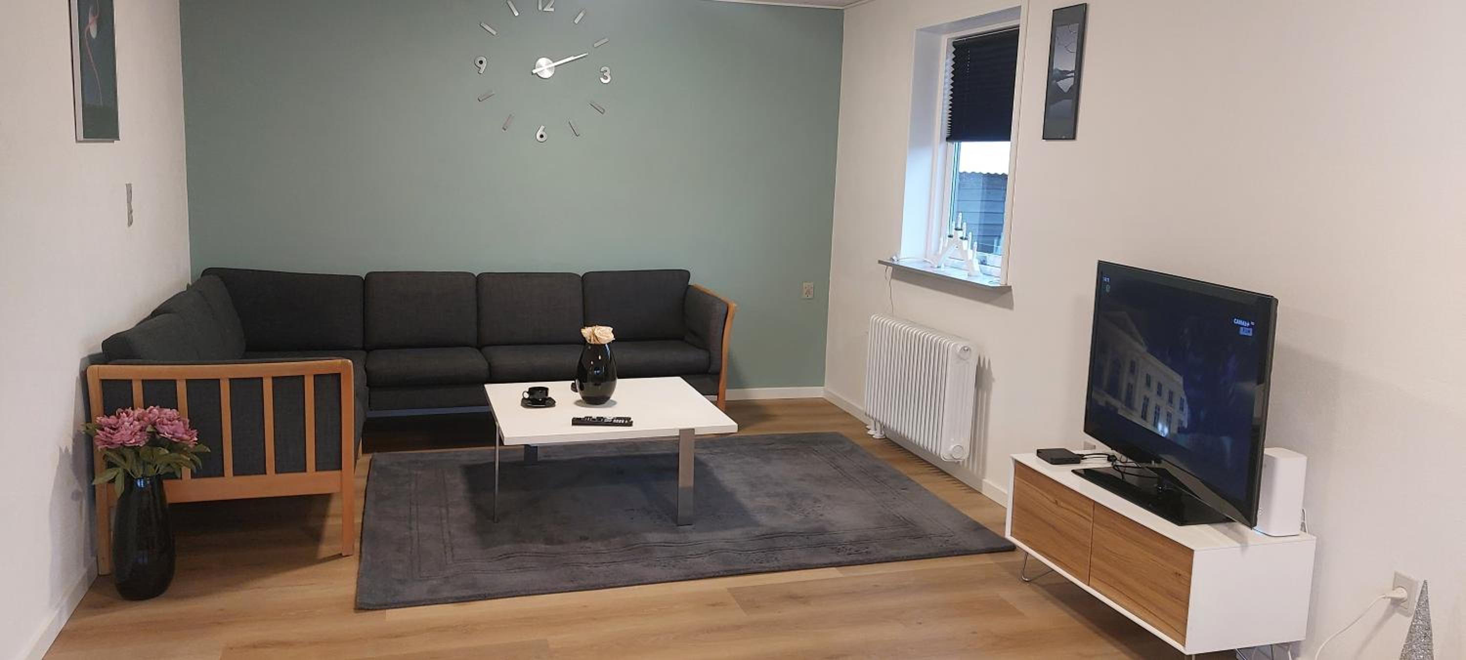 Three-Bedroom House photo 1