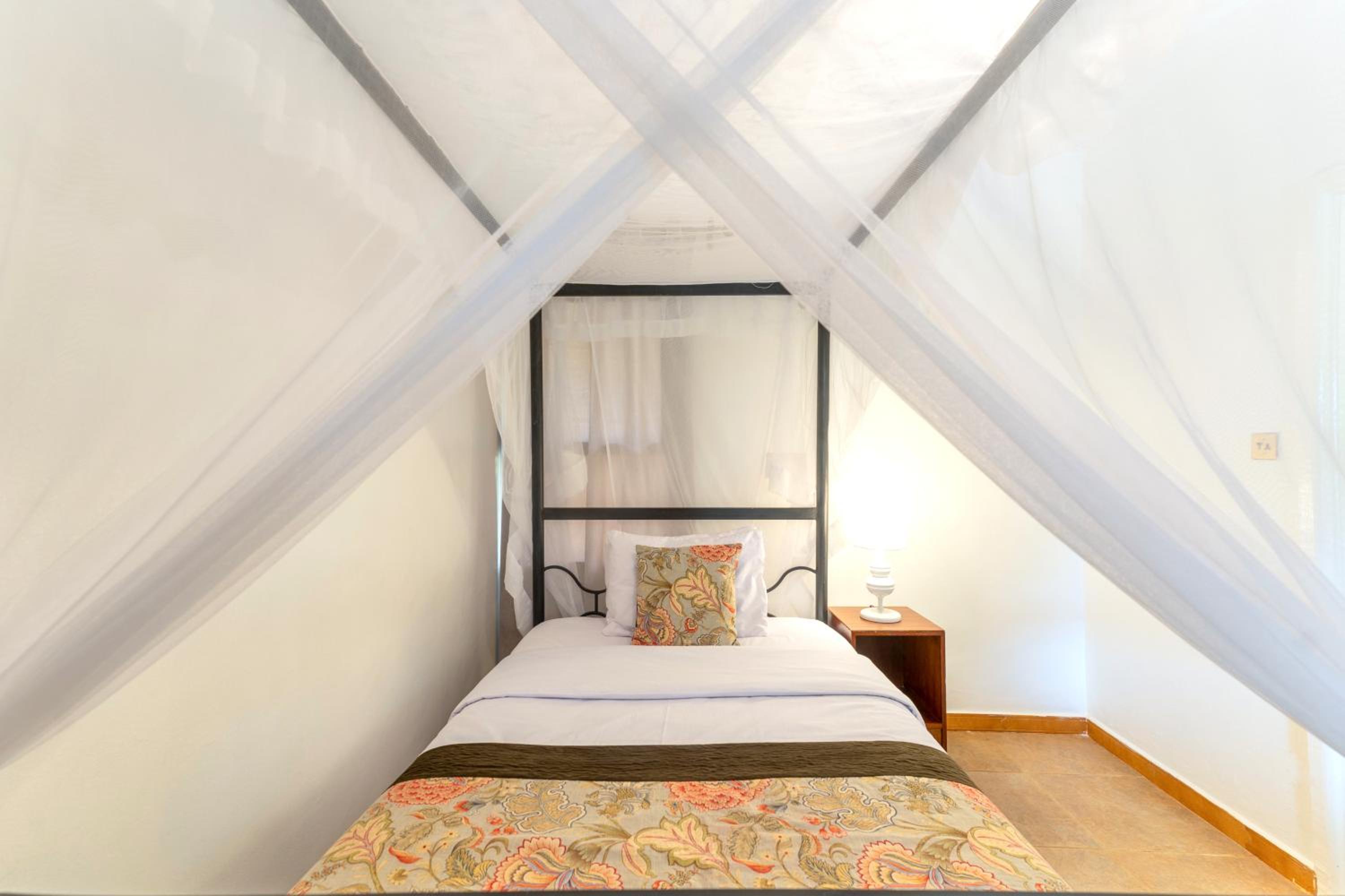 Standard Single Room photo 3