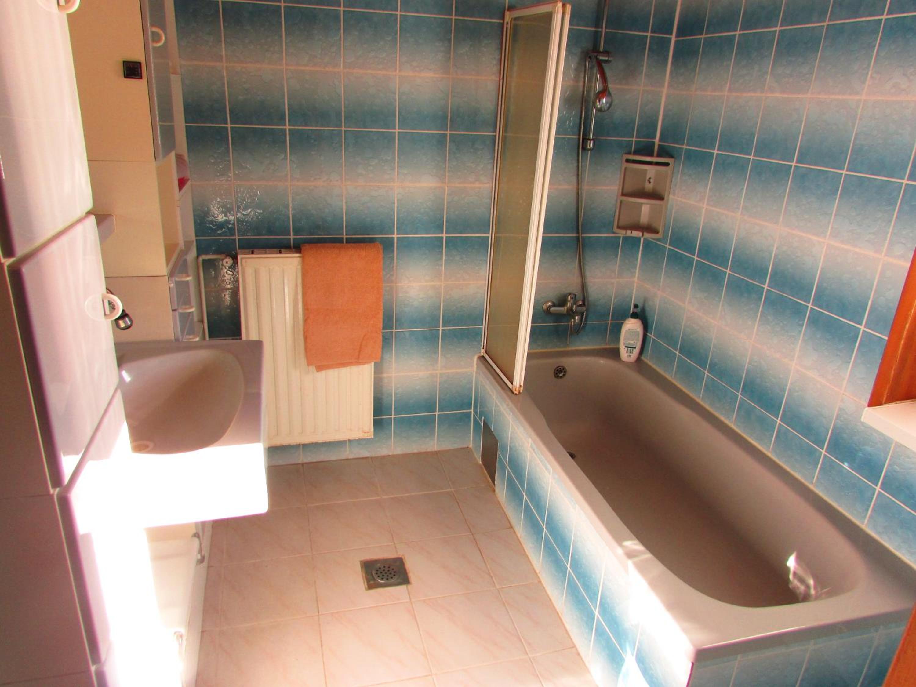 One-Bedroom Apartment - Photo 5